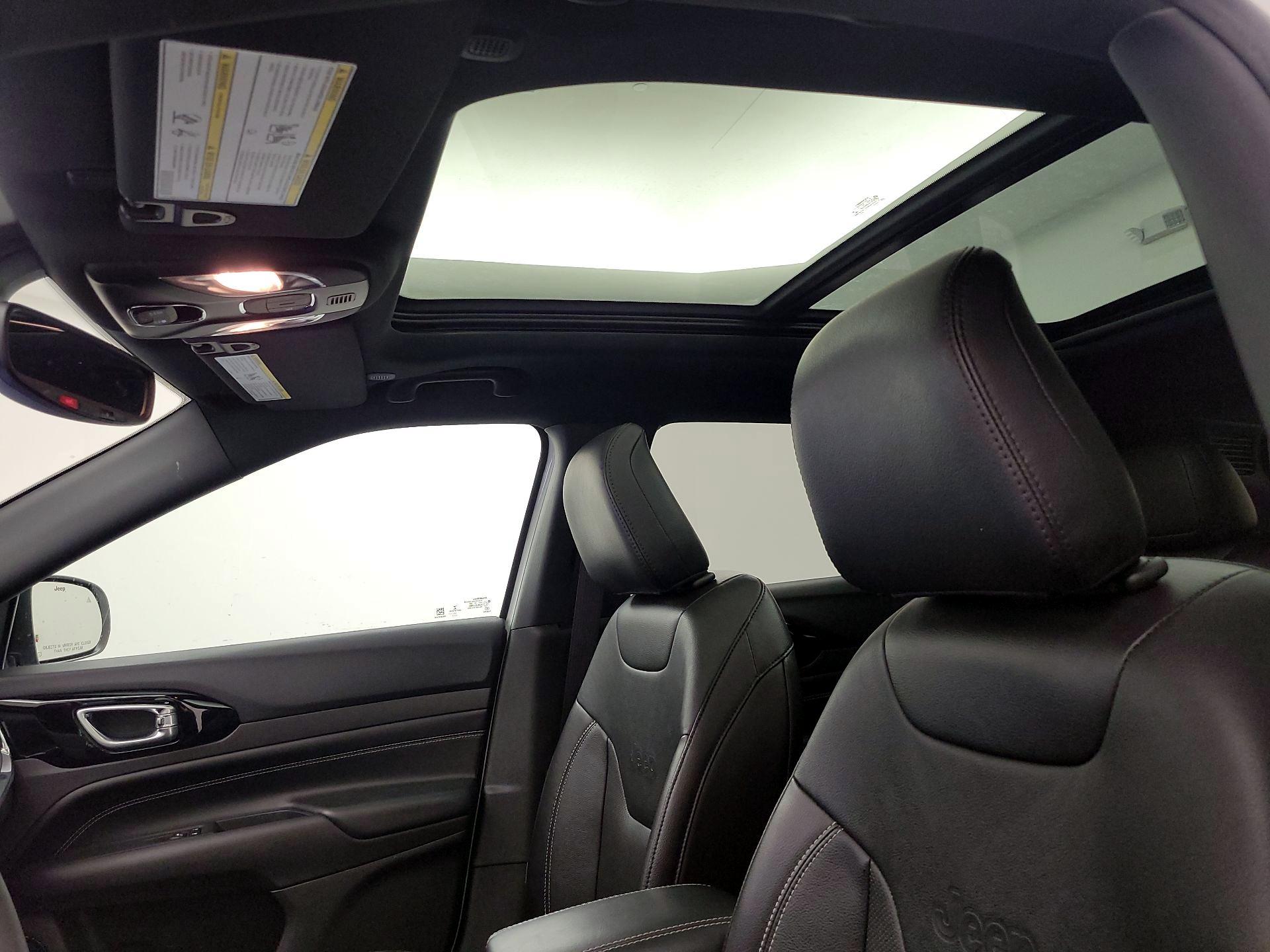 Thumbnail: 2022 Jeep Compass - 20