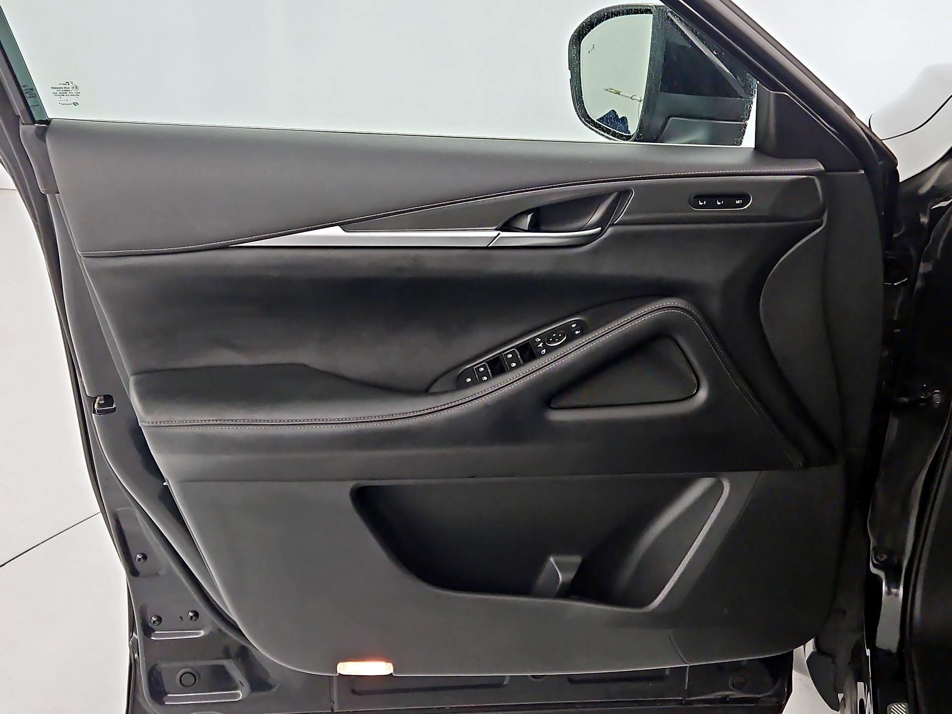 Thumbnail: 2023 INFINITI QX60 - 12