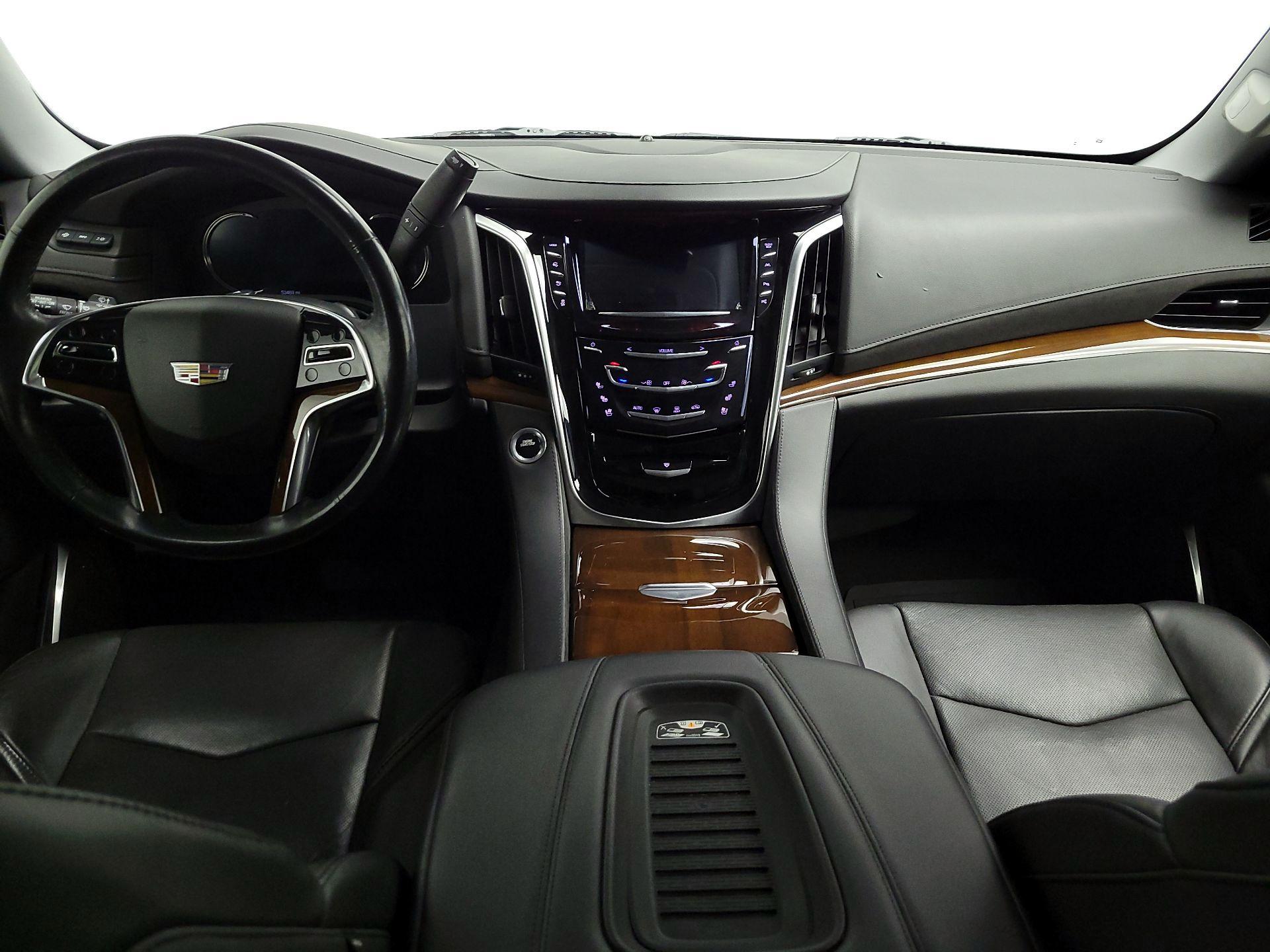Thumbnail: 2020 Cadillac Escalade - 9