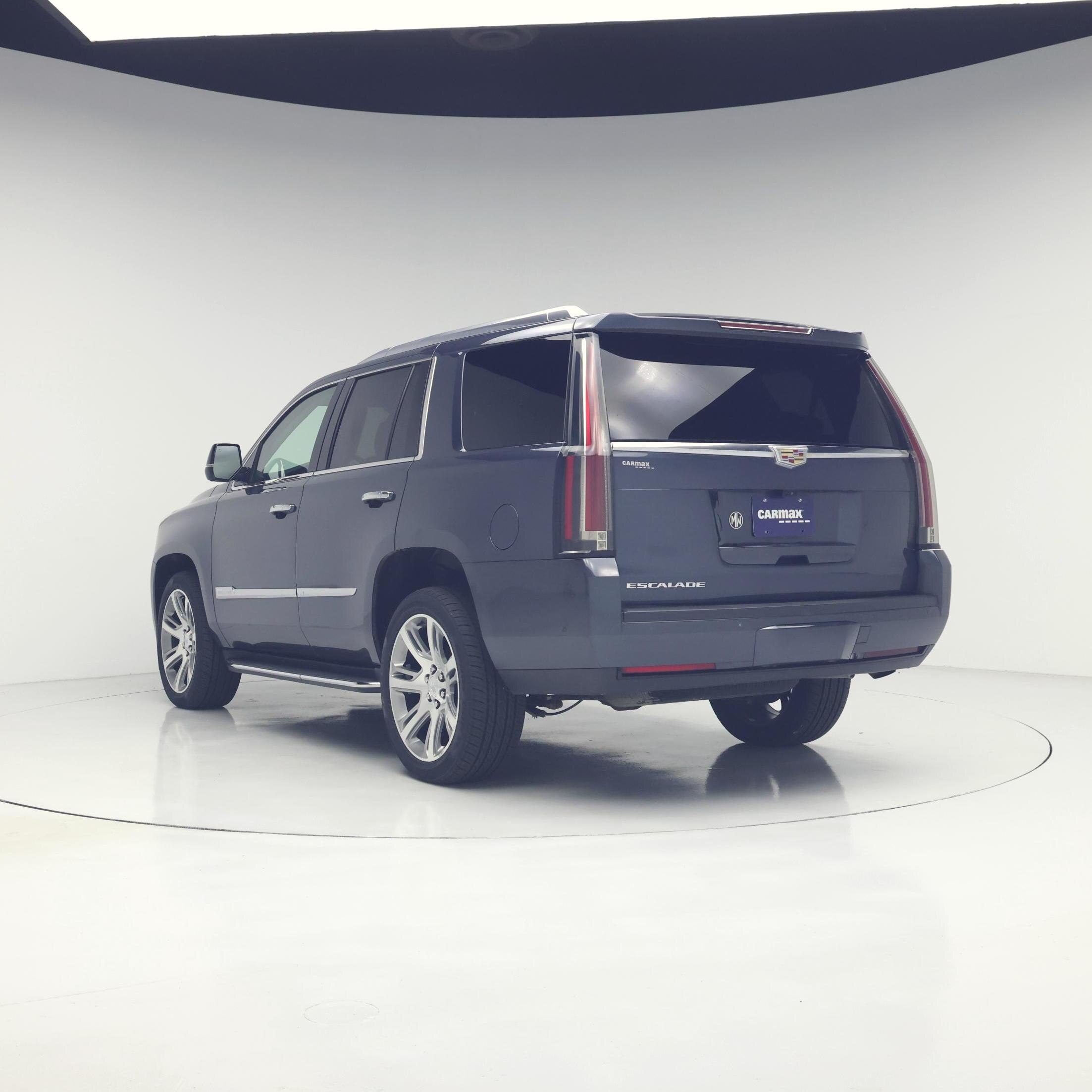 Thumbnail: 2020 Cadillac Escalade - 2