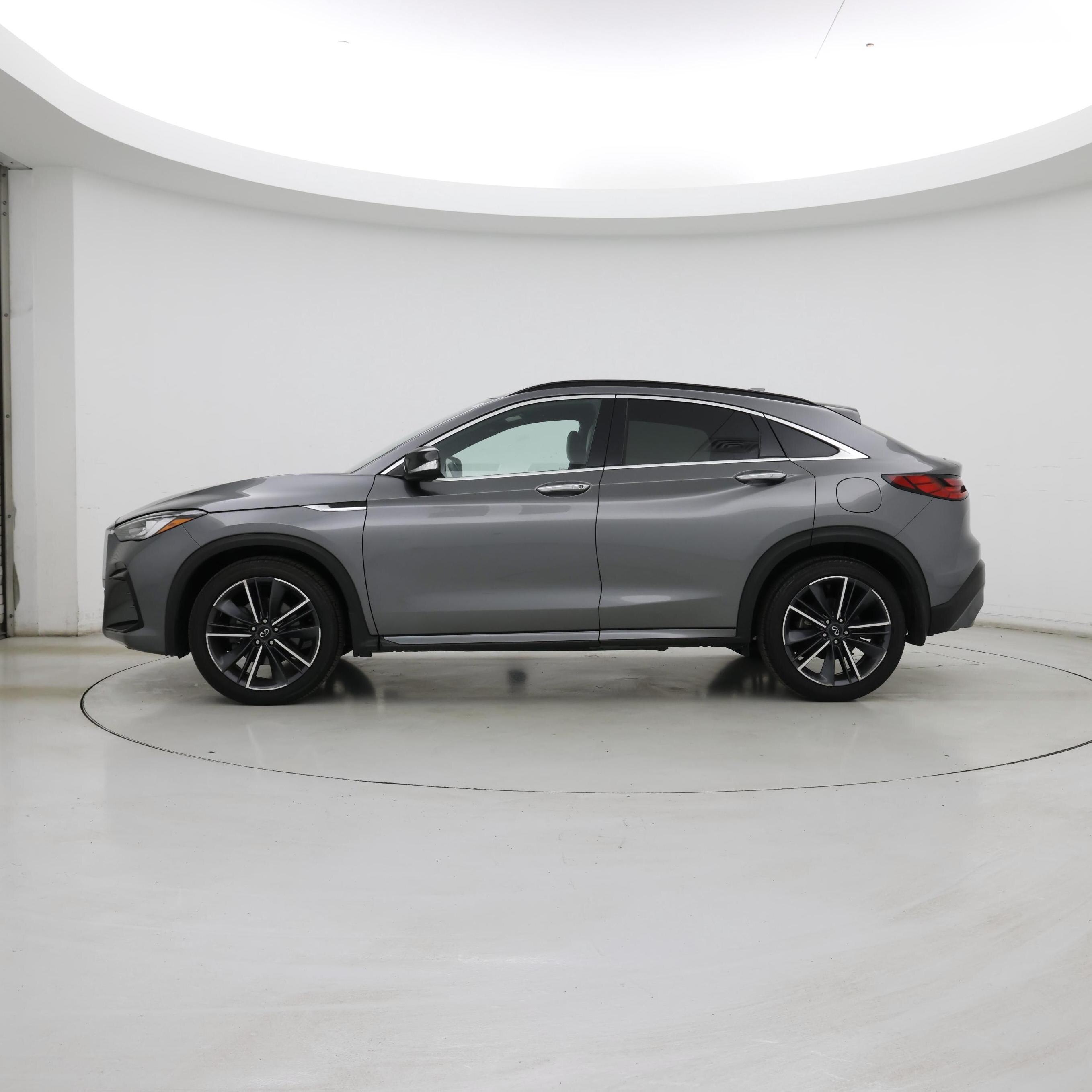 Thumbnail: 2023 INFINITI QX55 - 3