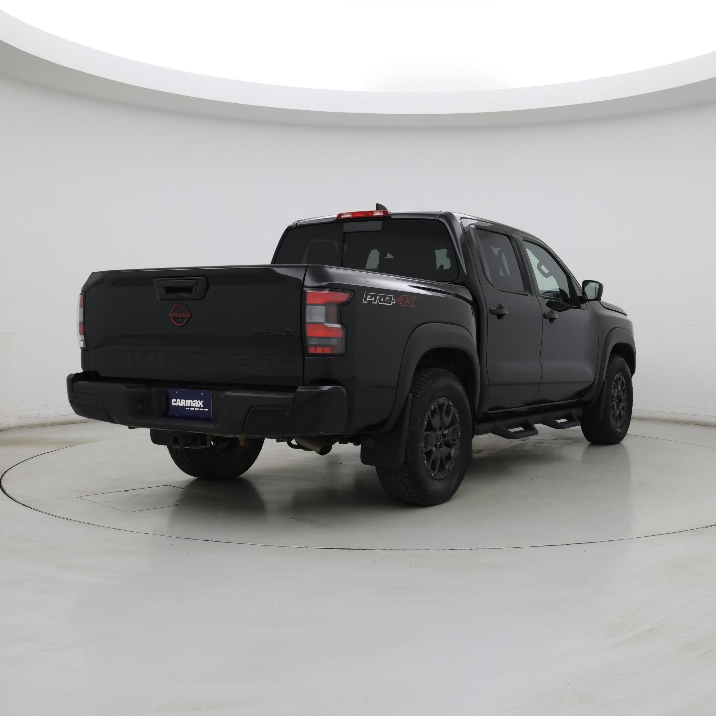 Thumbnail: 2023 Nissan Frontier - 8