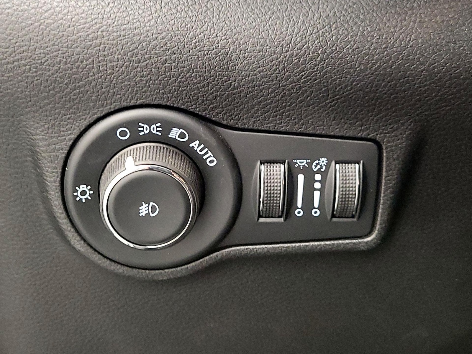 2022 Jeep Compass Limited - Photo 14