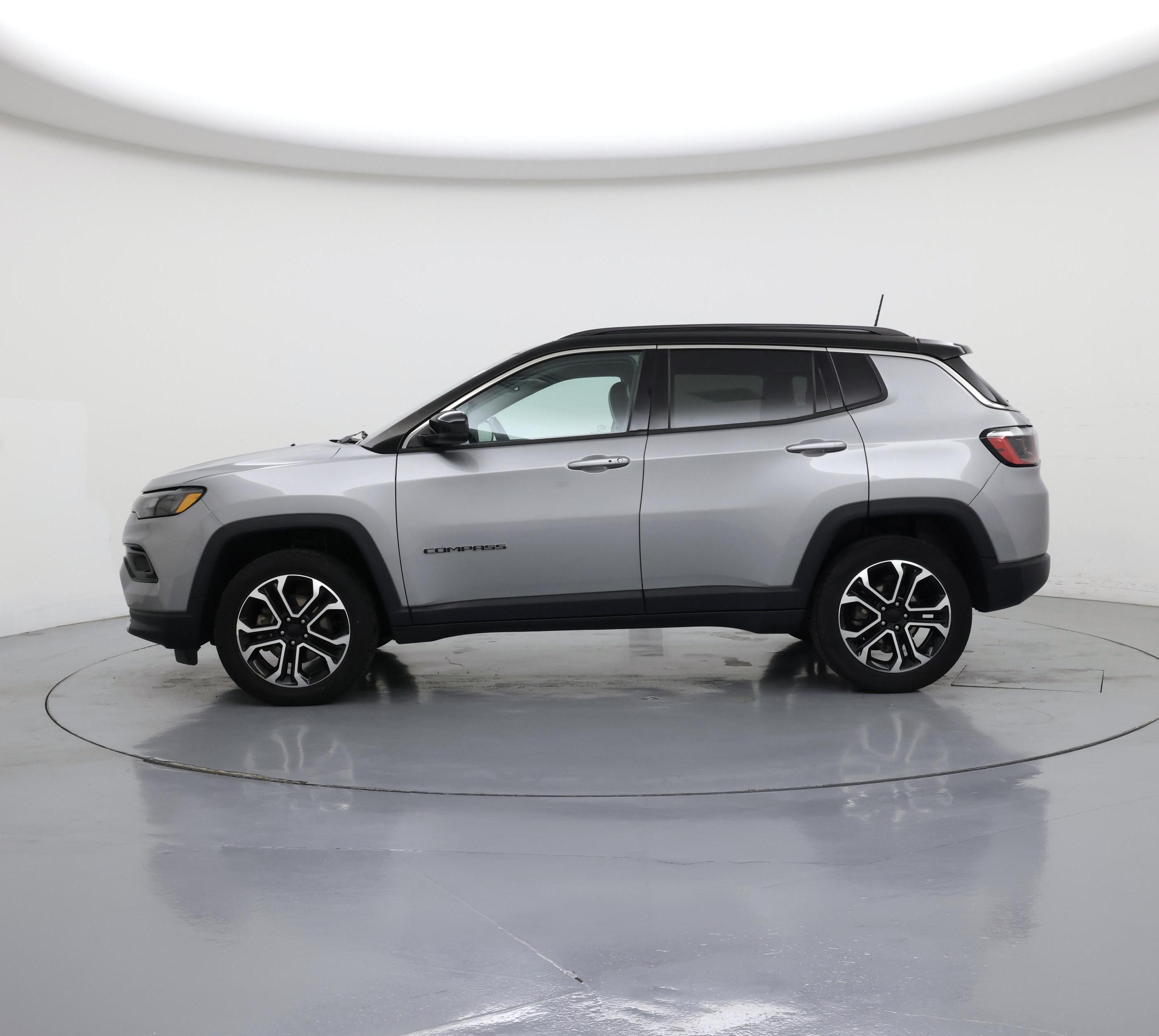 Thumbnail: 2022 Jeep Compass - 3