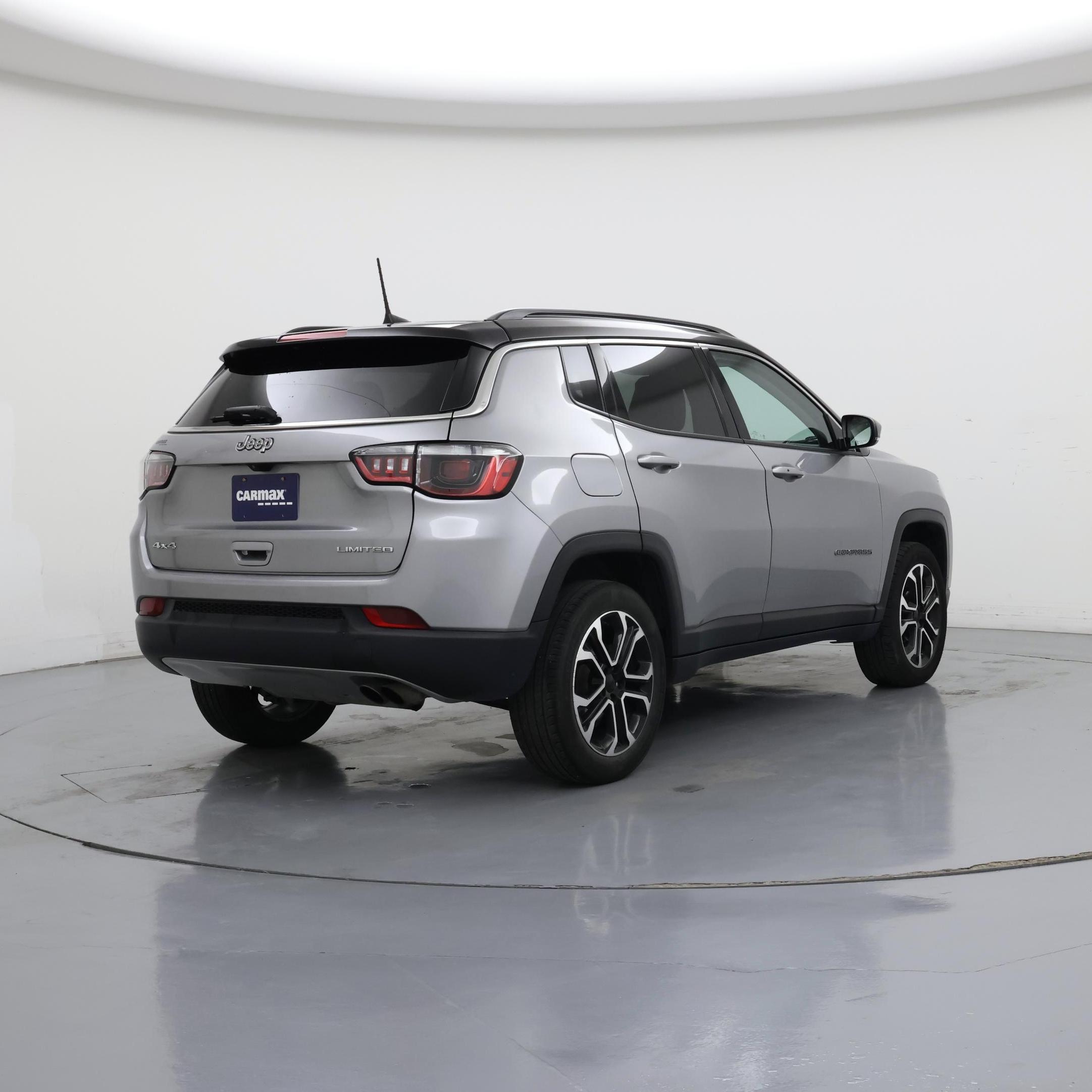 Thumbnail: 2022 Jeep Compass - 8