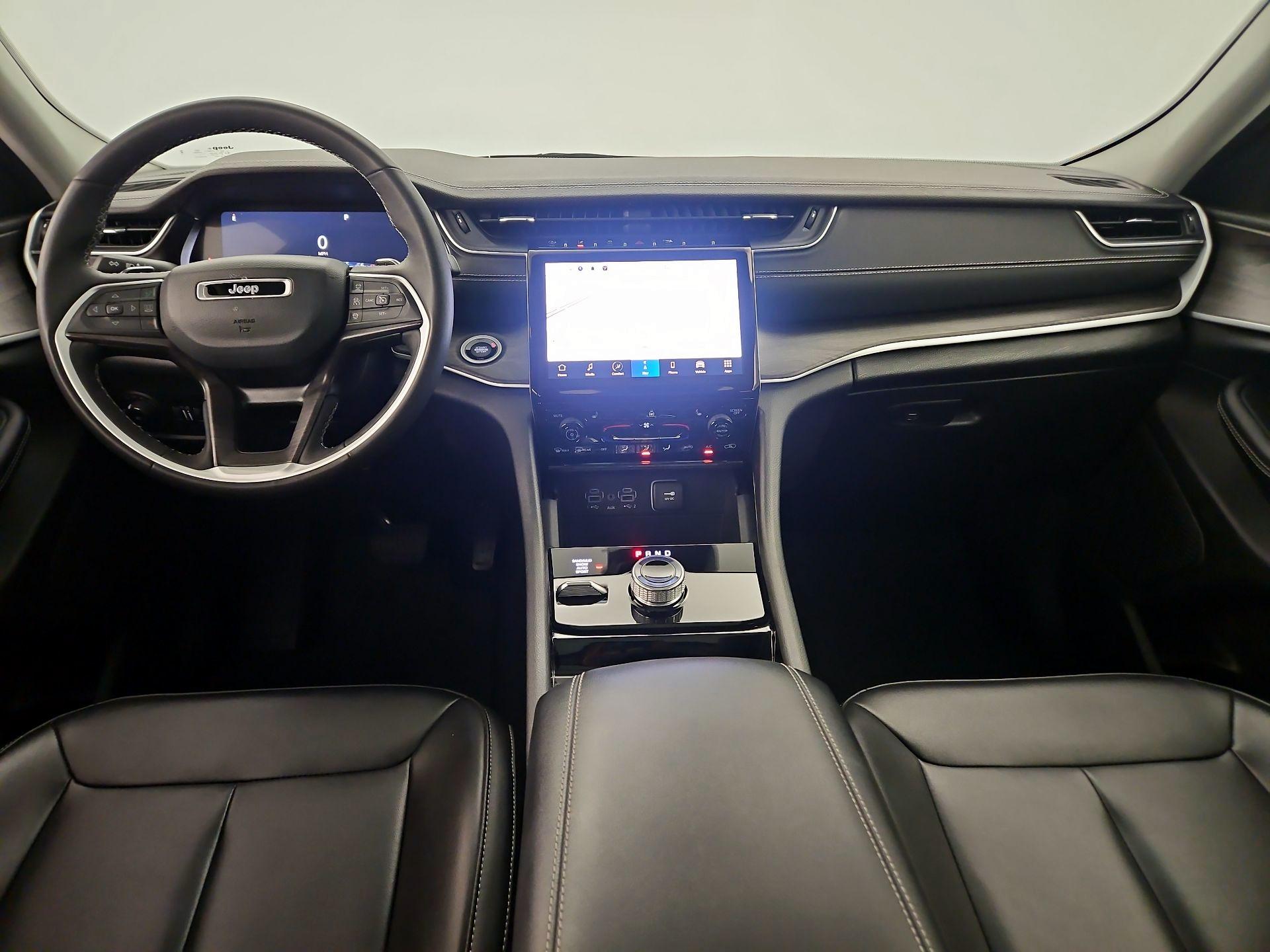 Thumbnail: 2023 Jeep Grand Cherokee L - 9