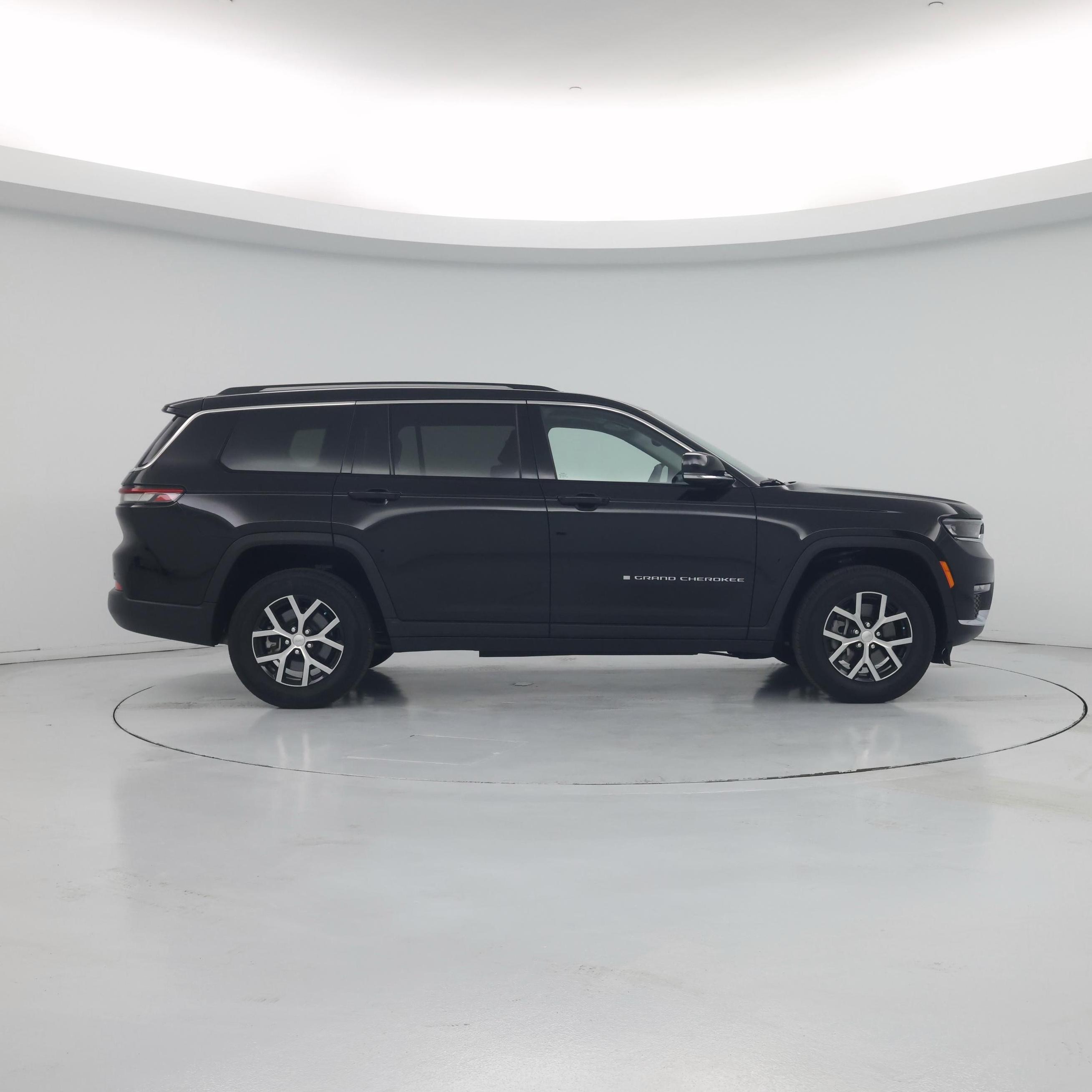 Thumbnail: 2023 Jeep Grand Cherokee L - 7