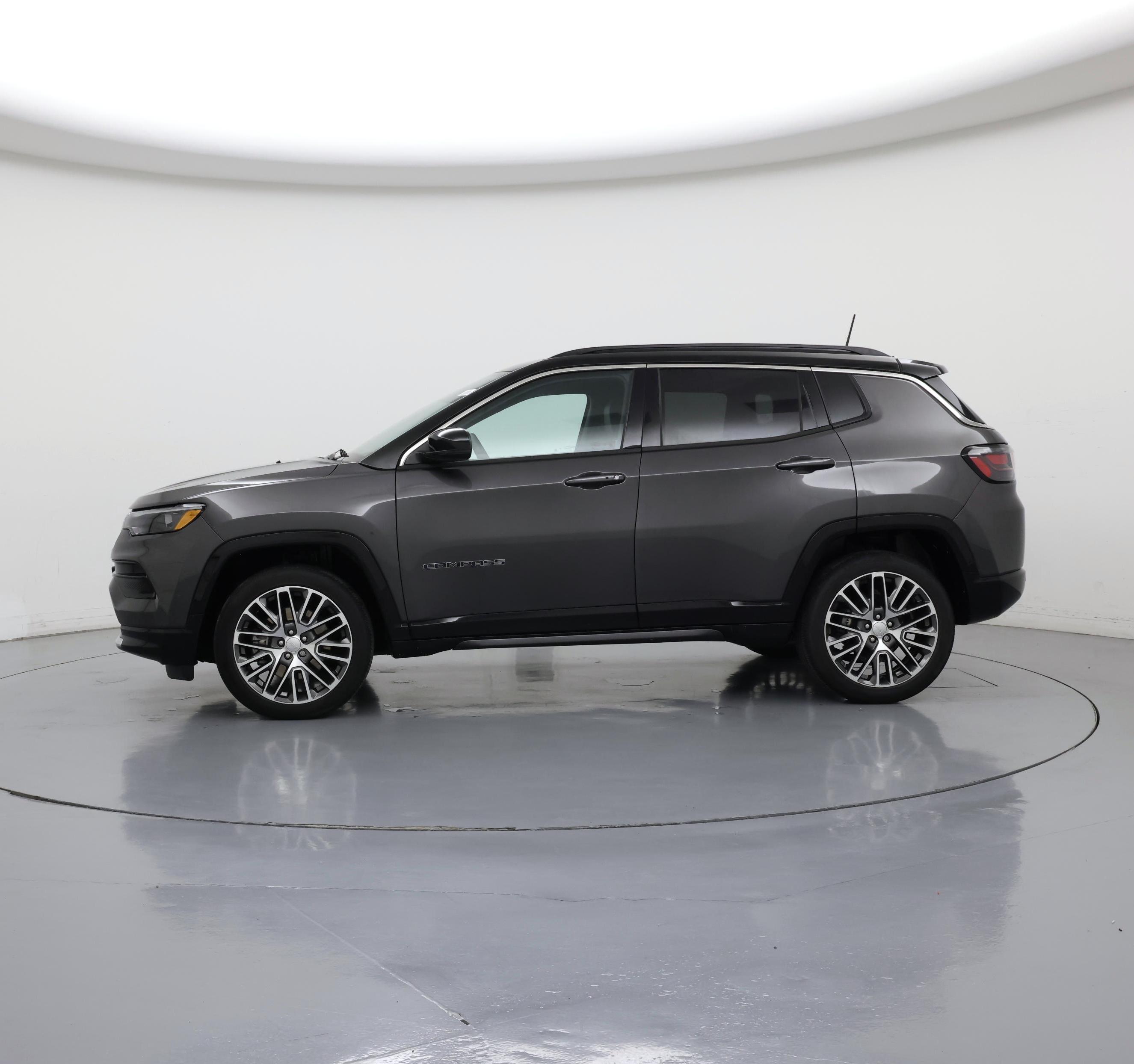 Thumbnail: 2023 Jeep Compass - 3