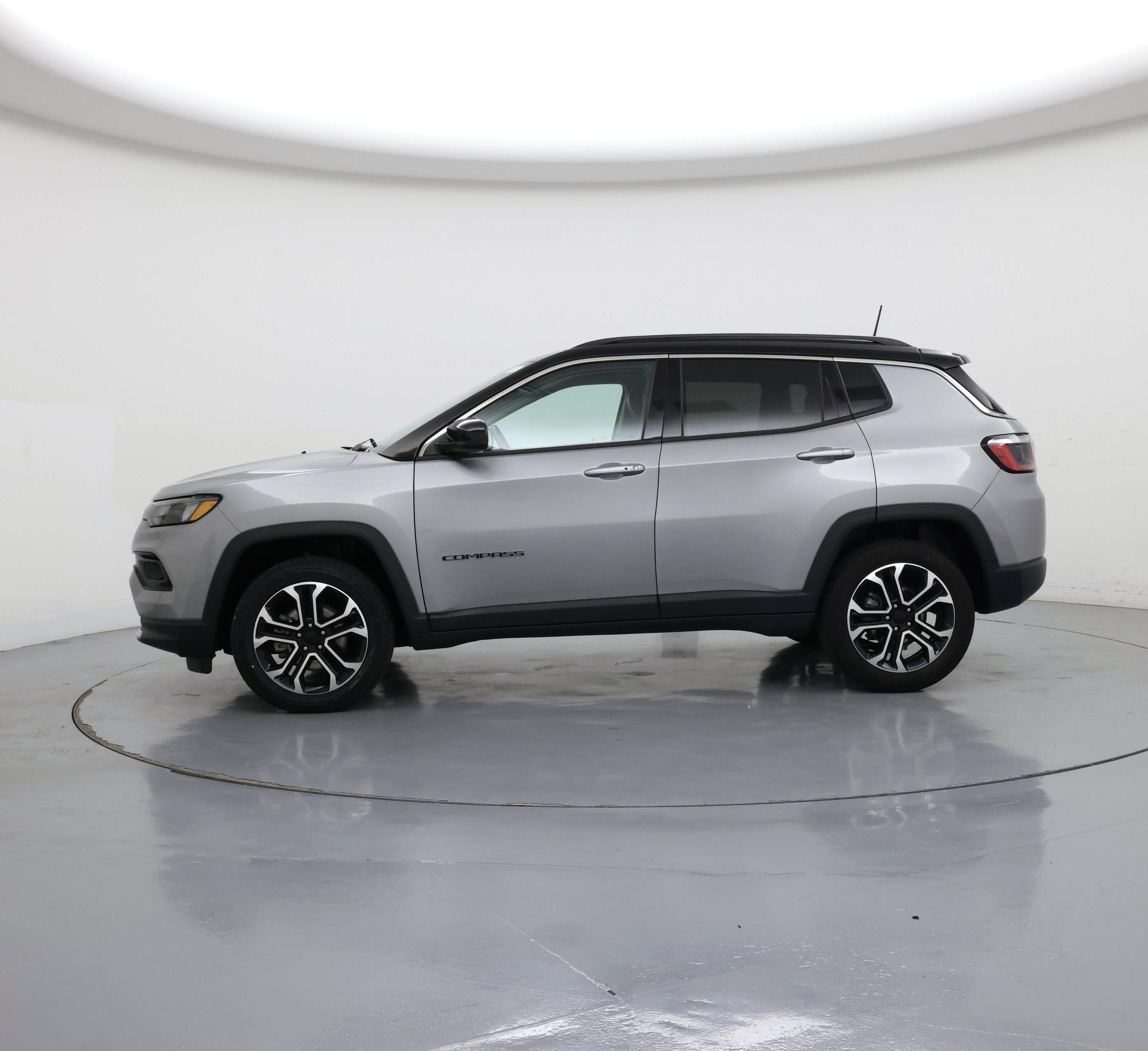Thumbnail: 2022 Jeep Compass - 3
