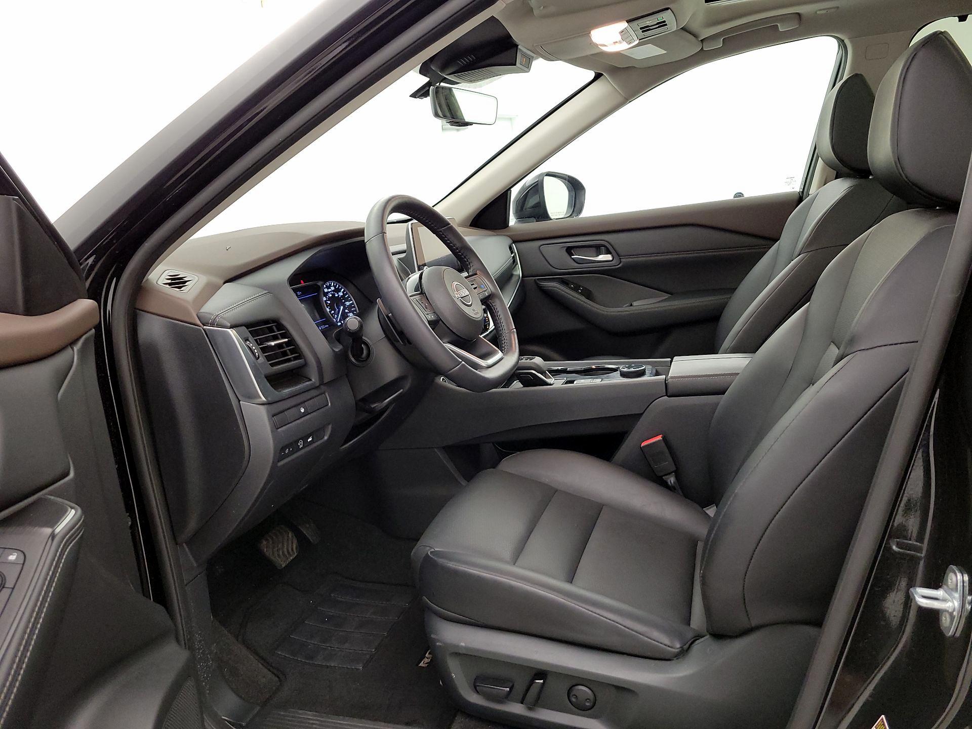 Thumbnail: 2023 Nissan Rogue - 11