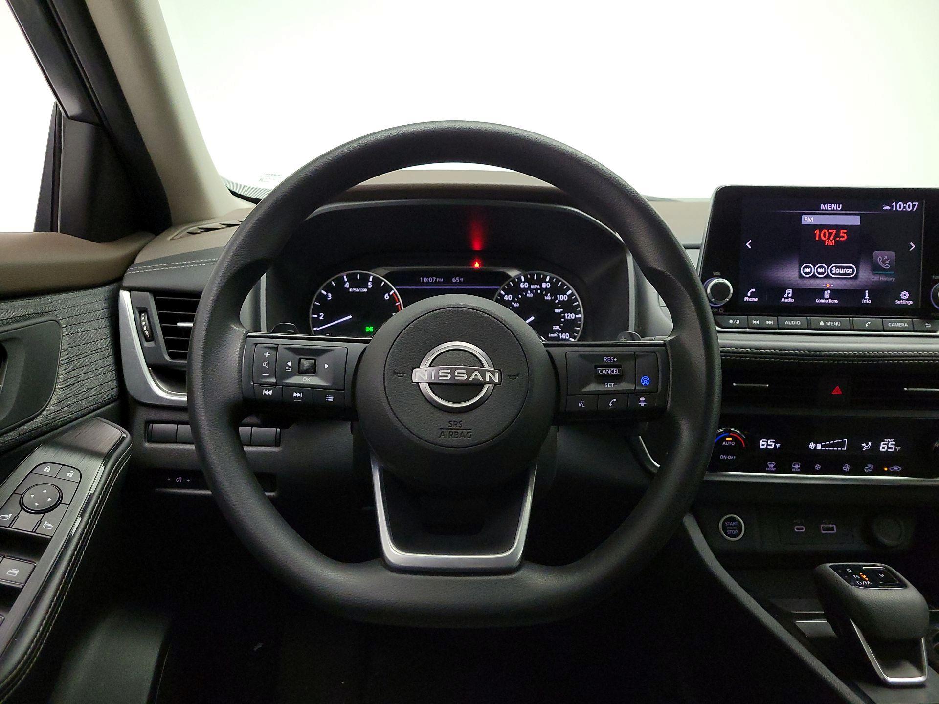 Thumbnail: 2023 Nissan Rogue - 10