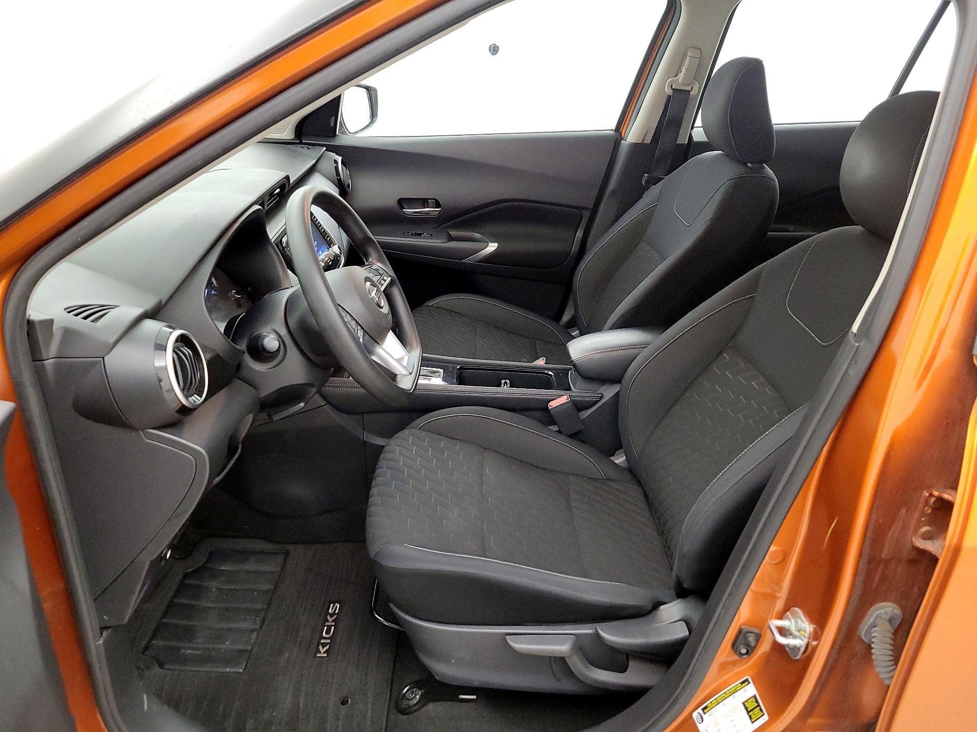 Thumbnail: 2021 Nissan Kicks - 11