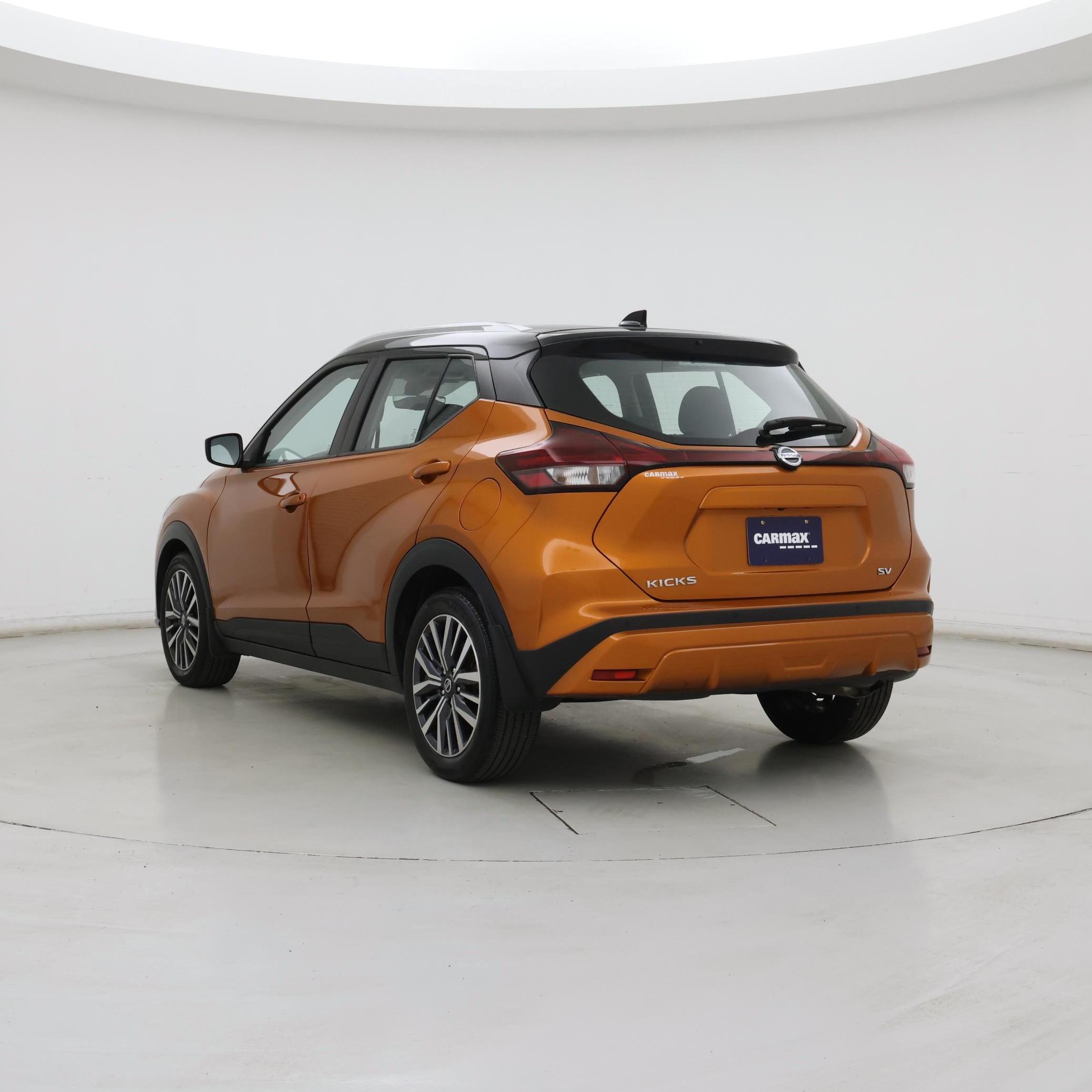 Thumbnail: 2021 Nissan Kicks - 2