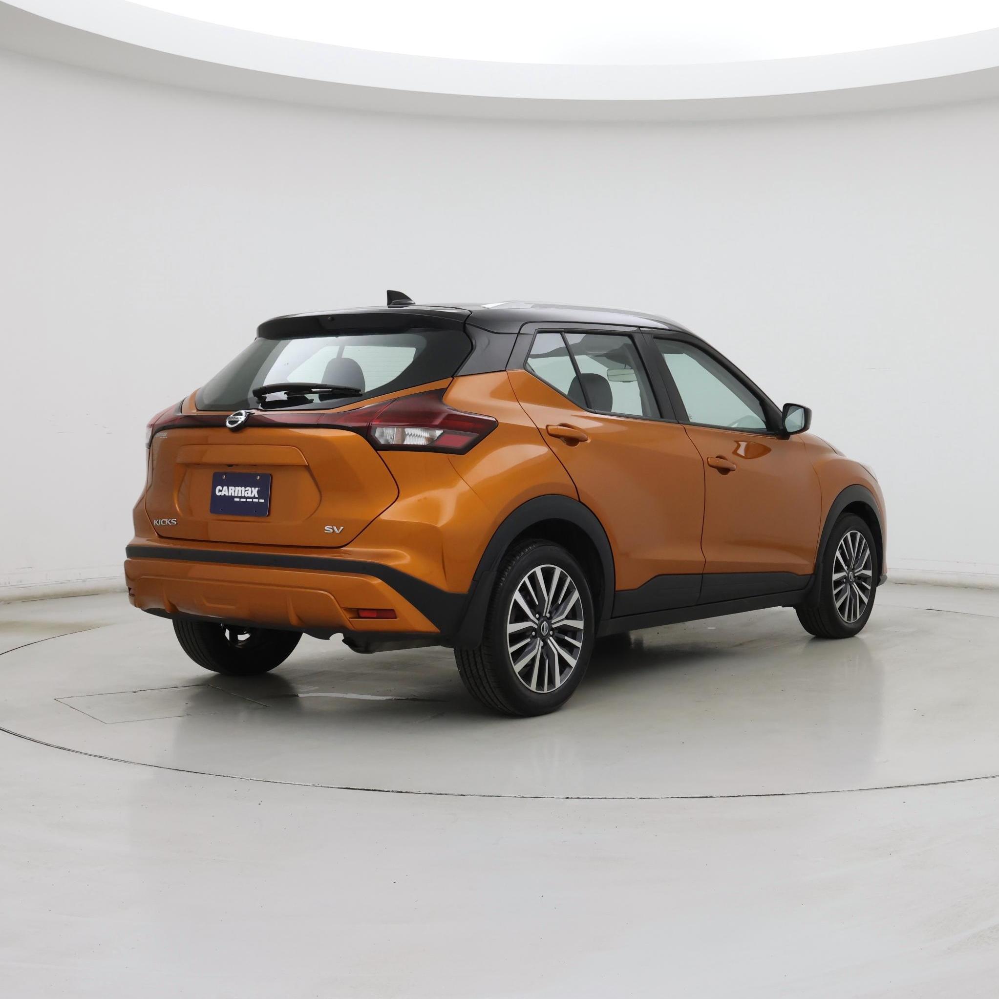 Thumbnail: 2021 Nissan Kicks - 8