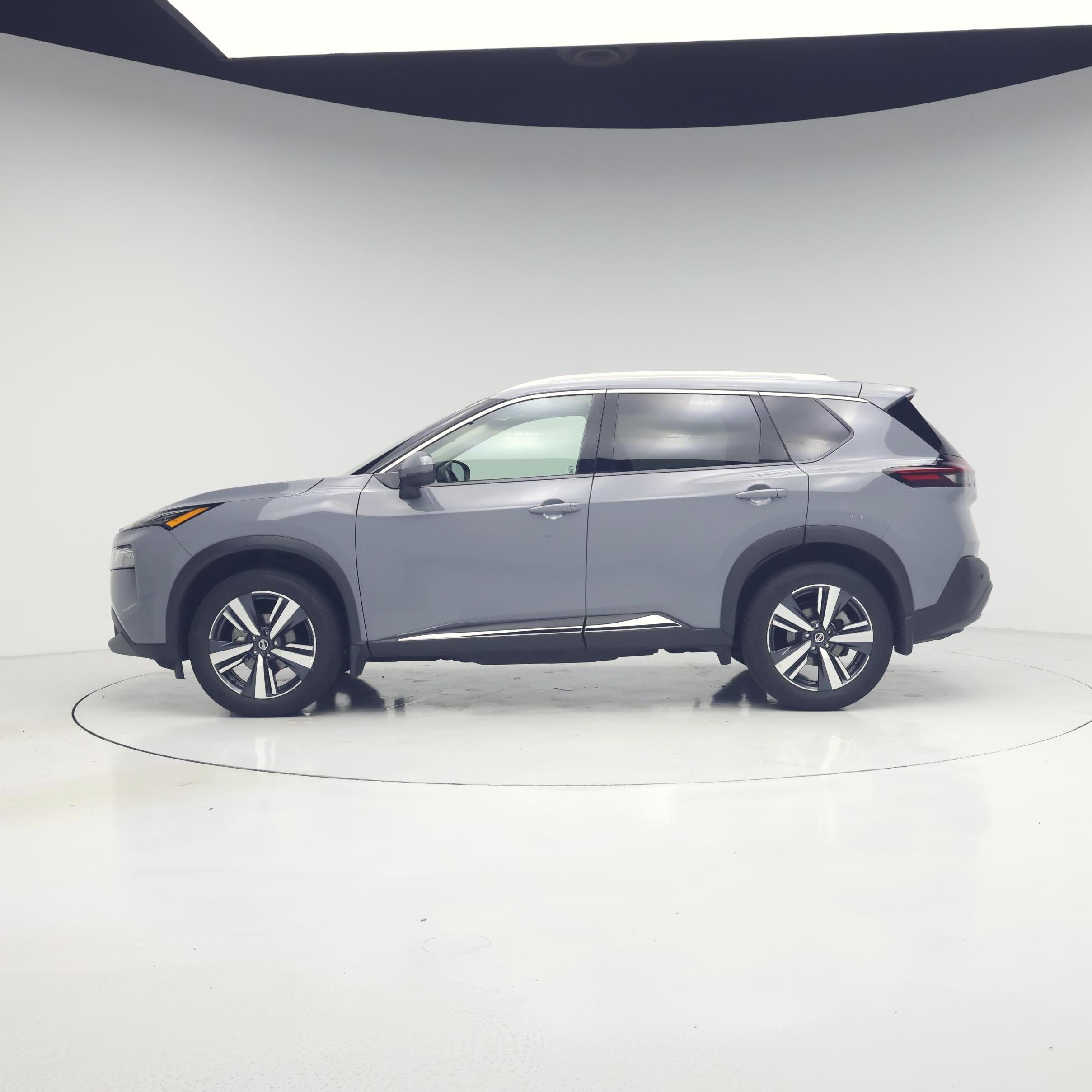 Thumbnail: 2021 Nissan Rogue - 3