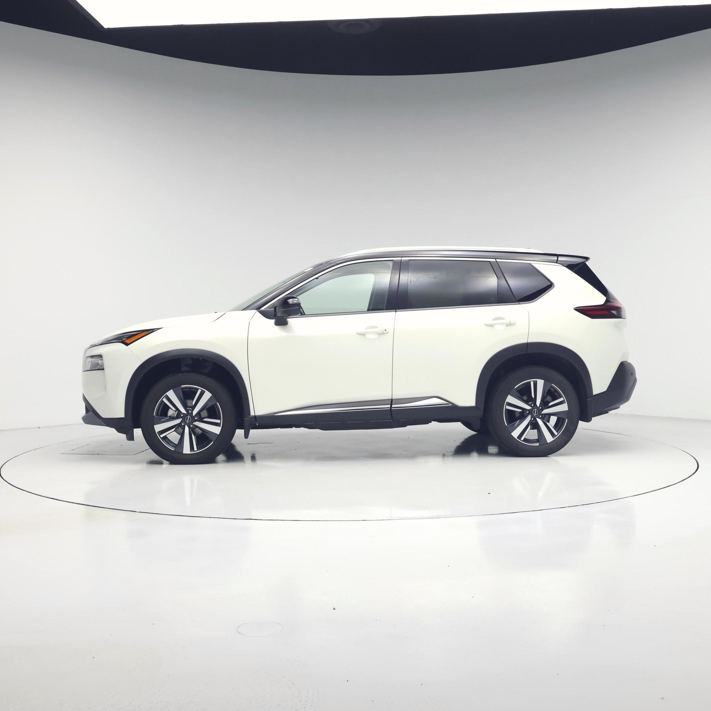 Thumbnail: 2023 Nissan Rogue - 3