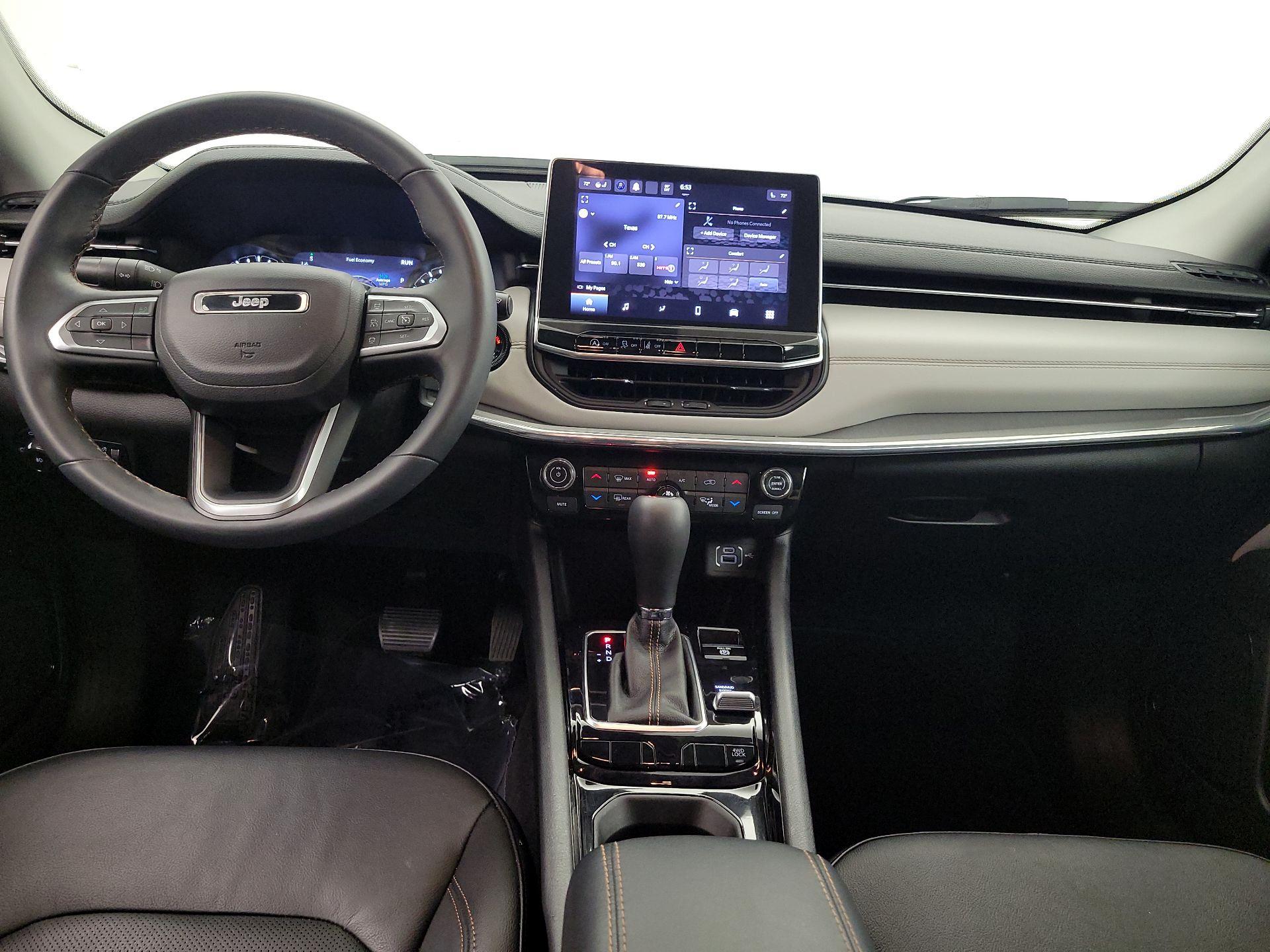 Thumbnail: 2022 Jeep Compass - 9