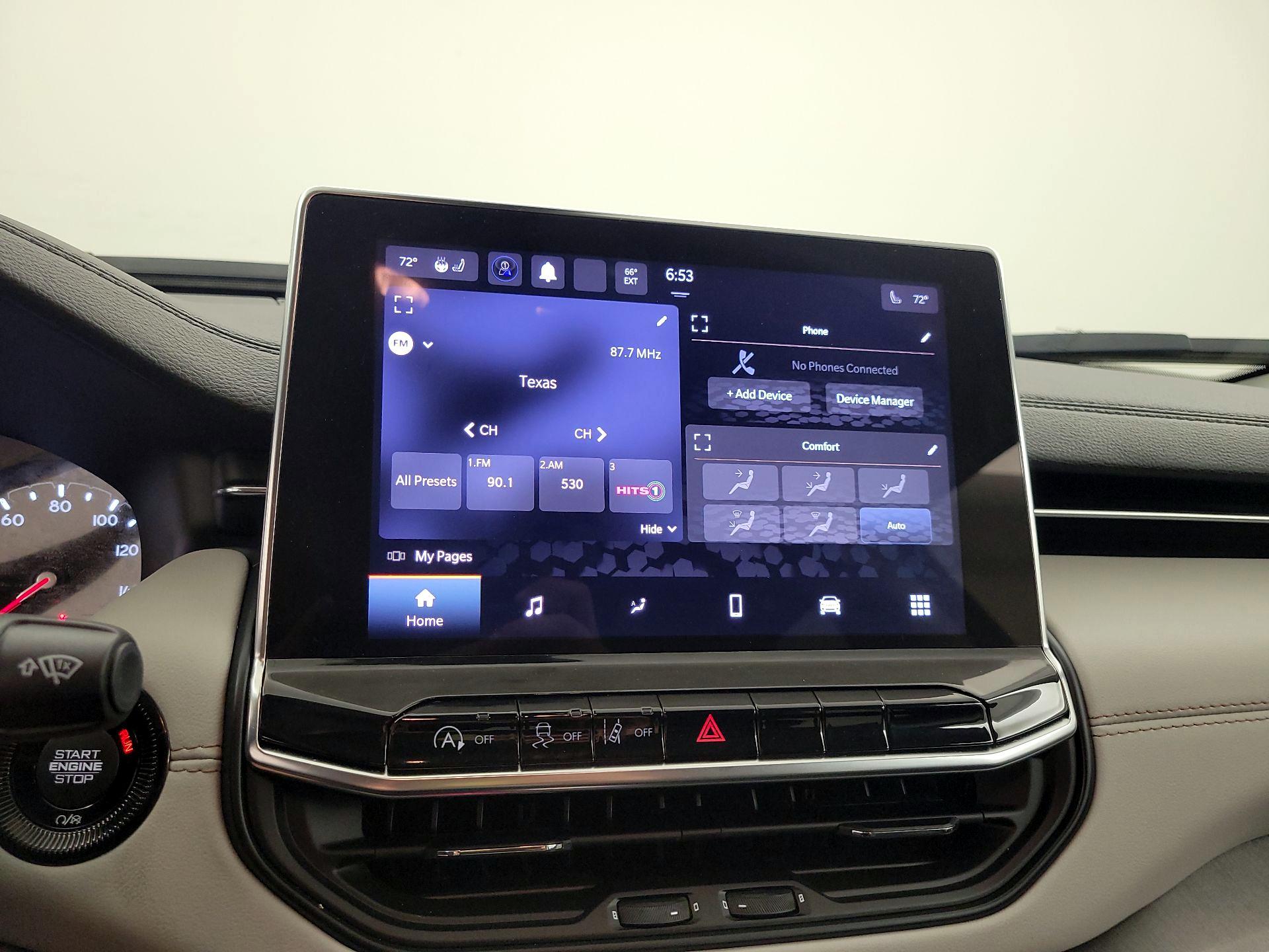 Thumbnail: 2022 Jeep Compass - 15