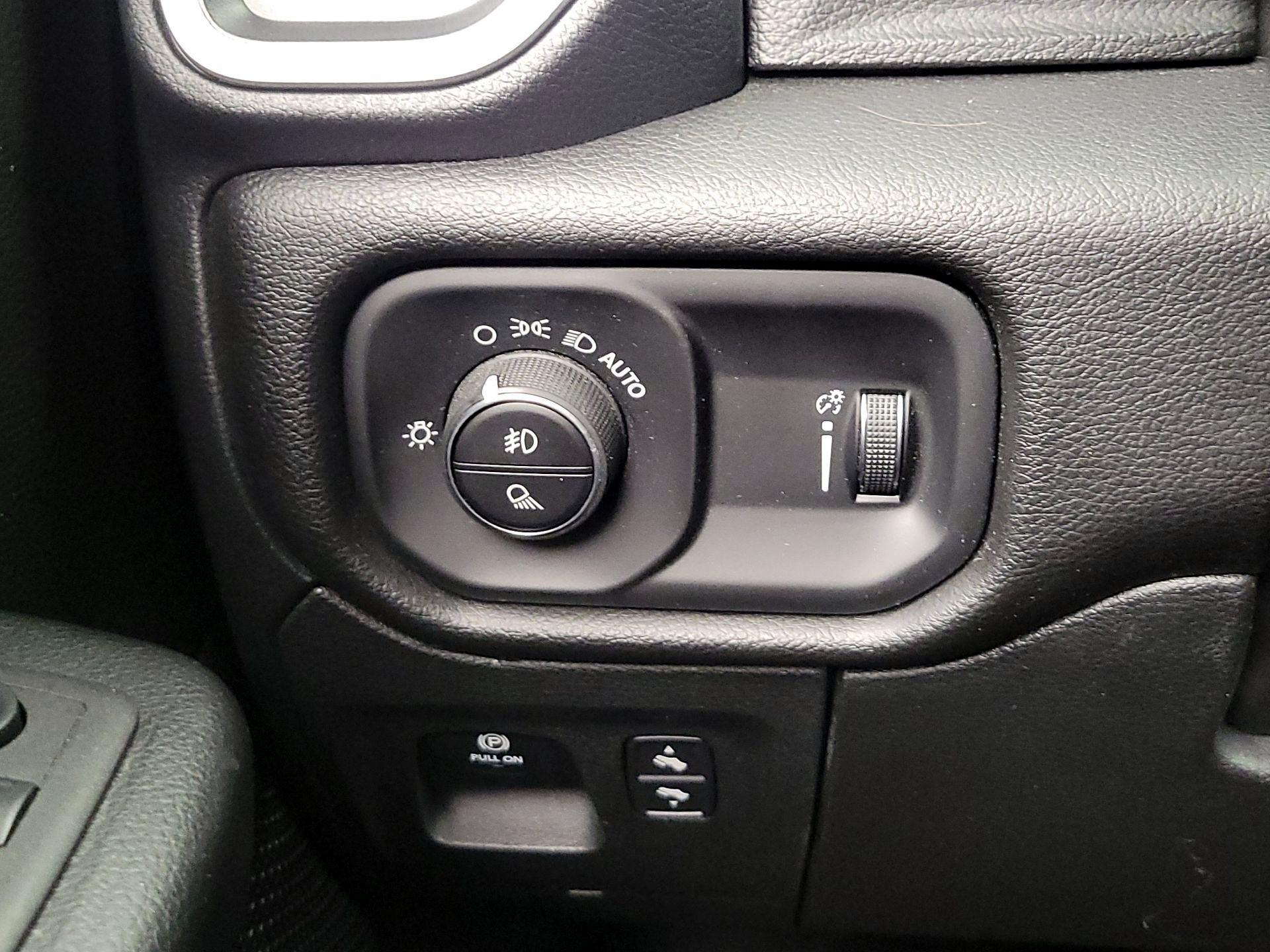 Thumbnail: 2023 RAM 1500 - 13