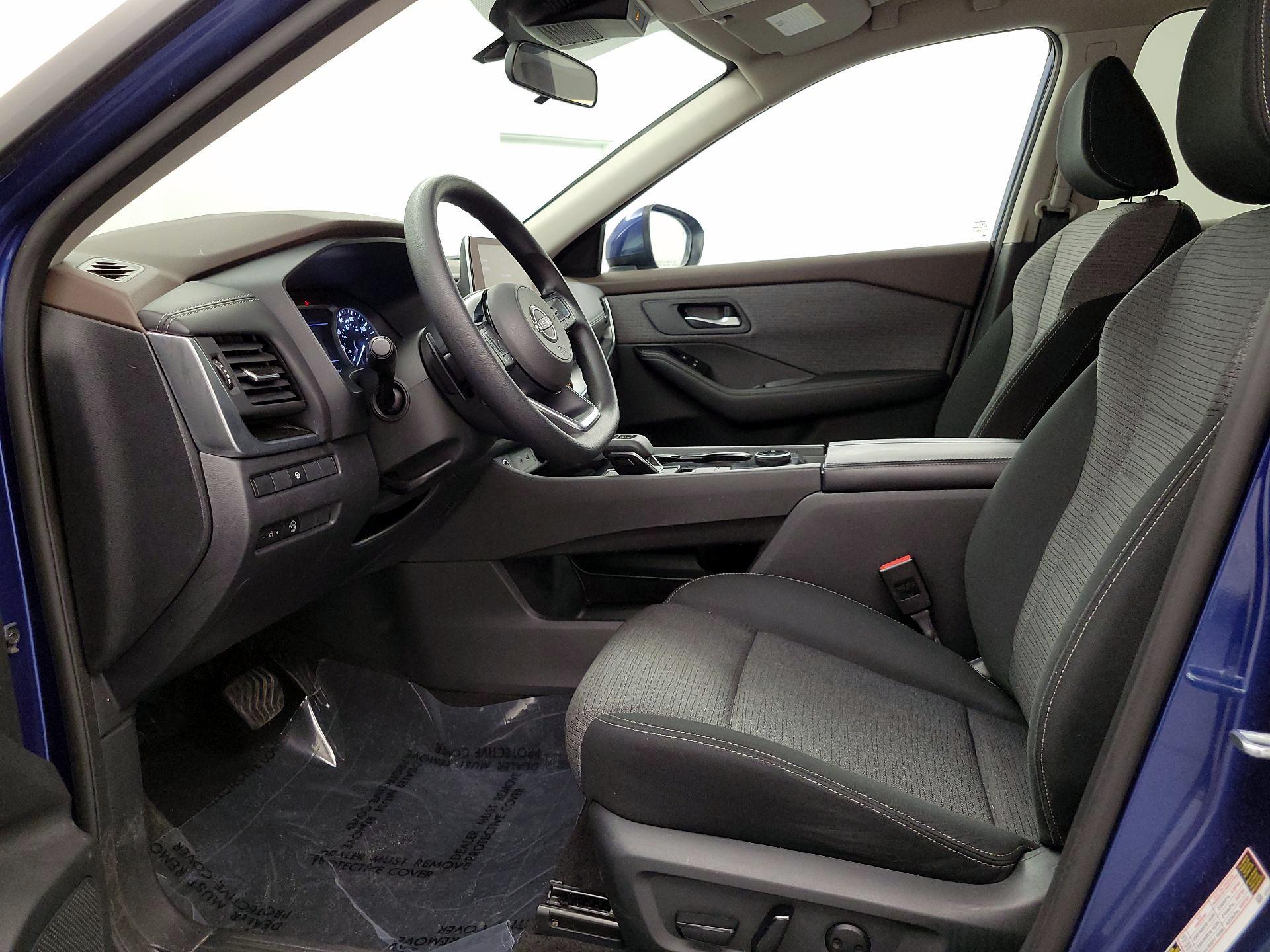 Thumbnail: 2023 Nissan Rogue - 11