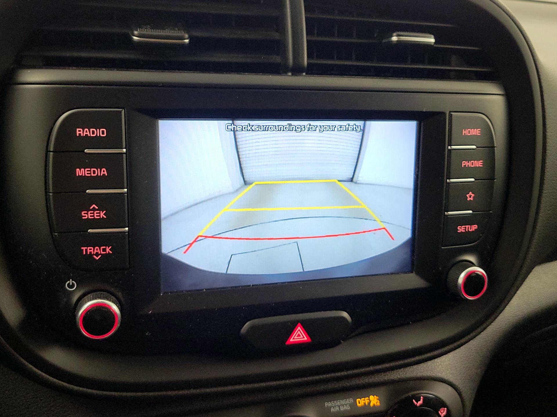 Thumbnail: 2020 Kia Soul - 14