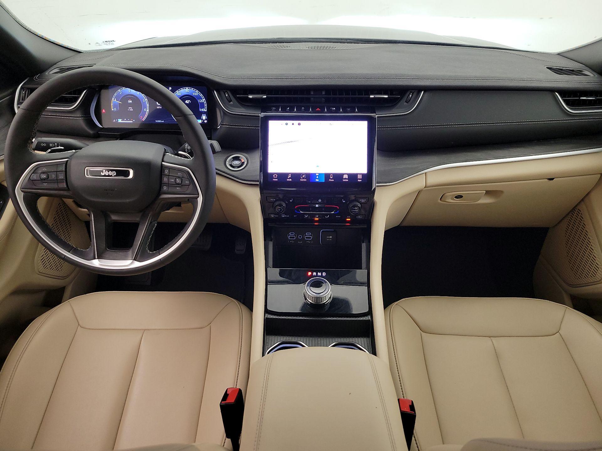 Thumbnail: 2024 Jeep Grand Cherokee - 9