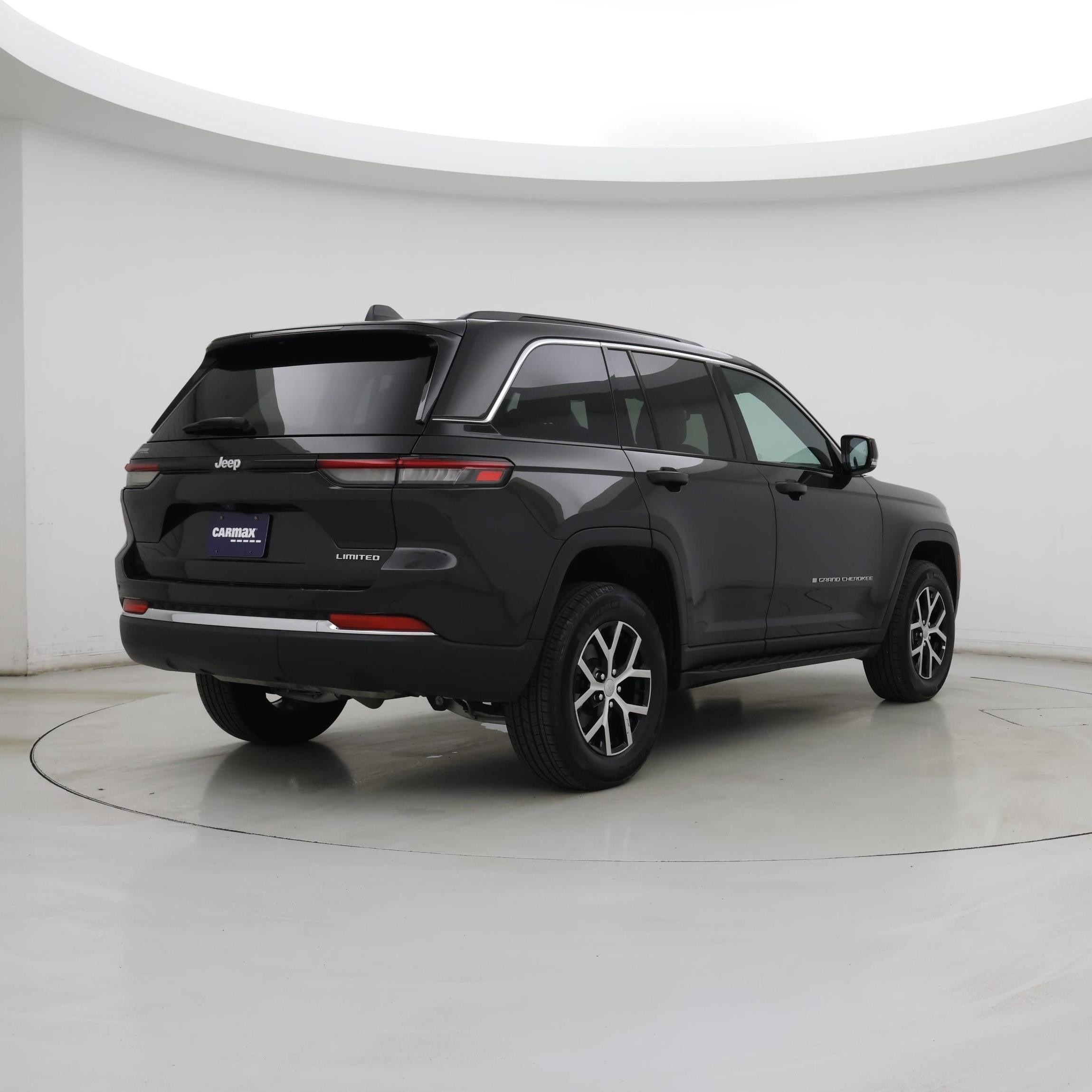 Thumbnail: 2024 Jeep Grand Cherokee - 8