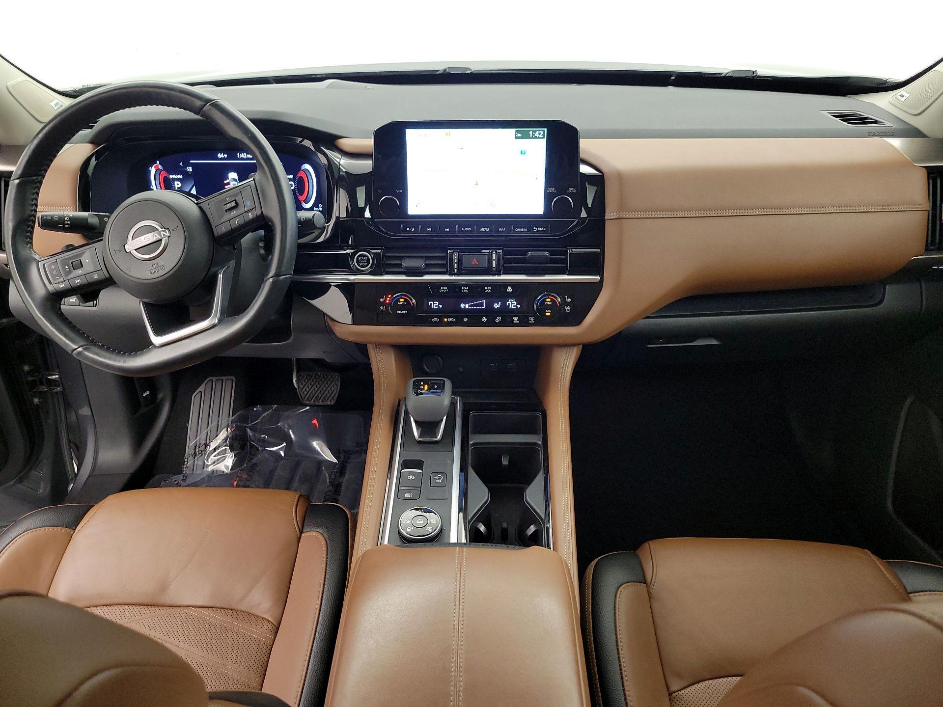 Thumbnail: 2023 Nissan Pathfinder - 9