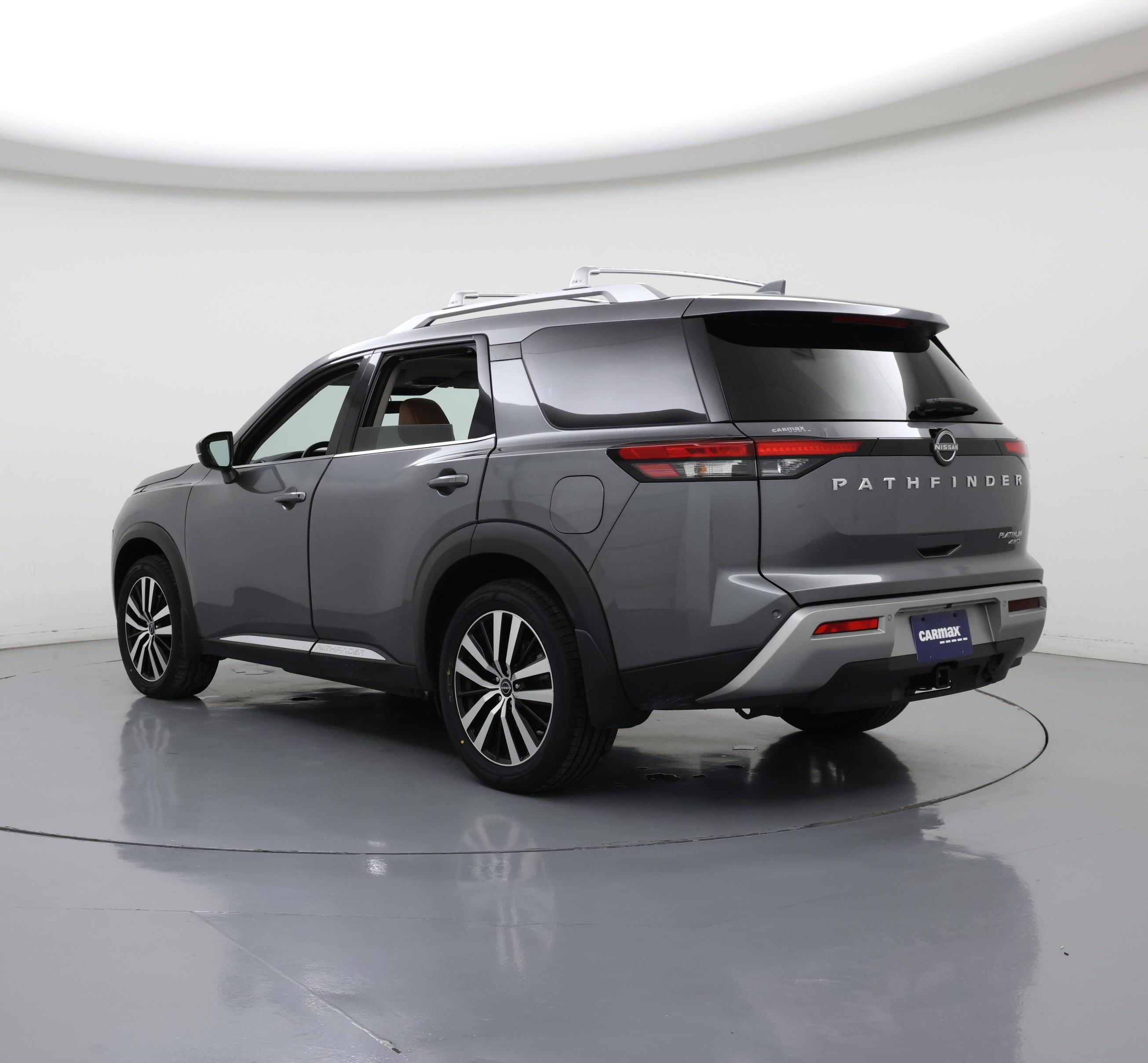 Thumbnail: 2023 Nissan Pathfinder - 2
