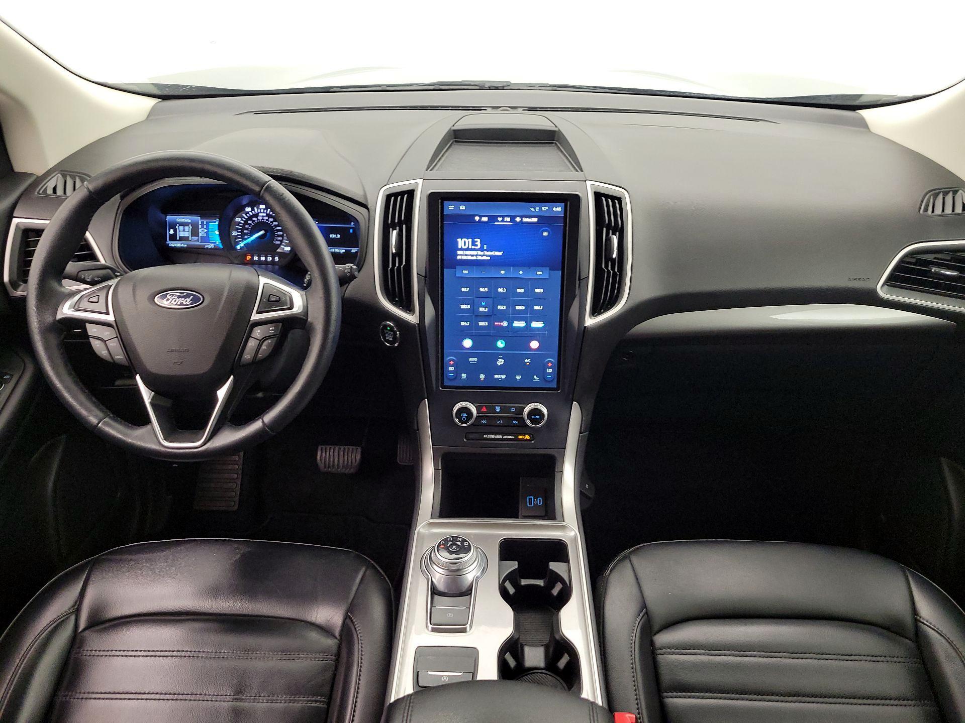Thumbnail: 2023 Ford Edge - 9