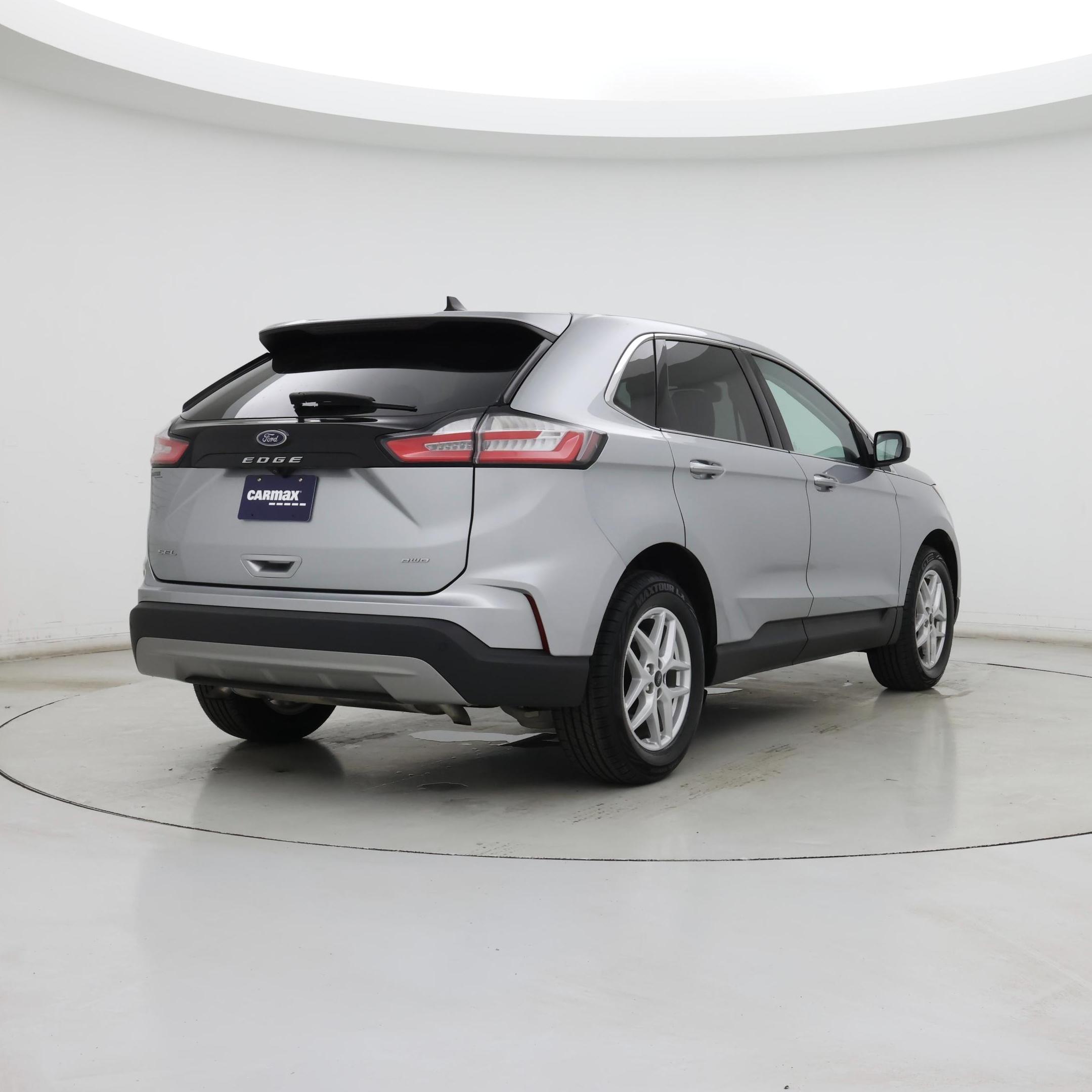 Thumbnail: 2023 Ford Edge - 8