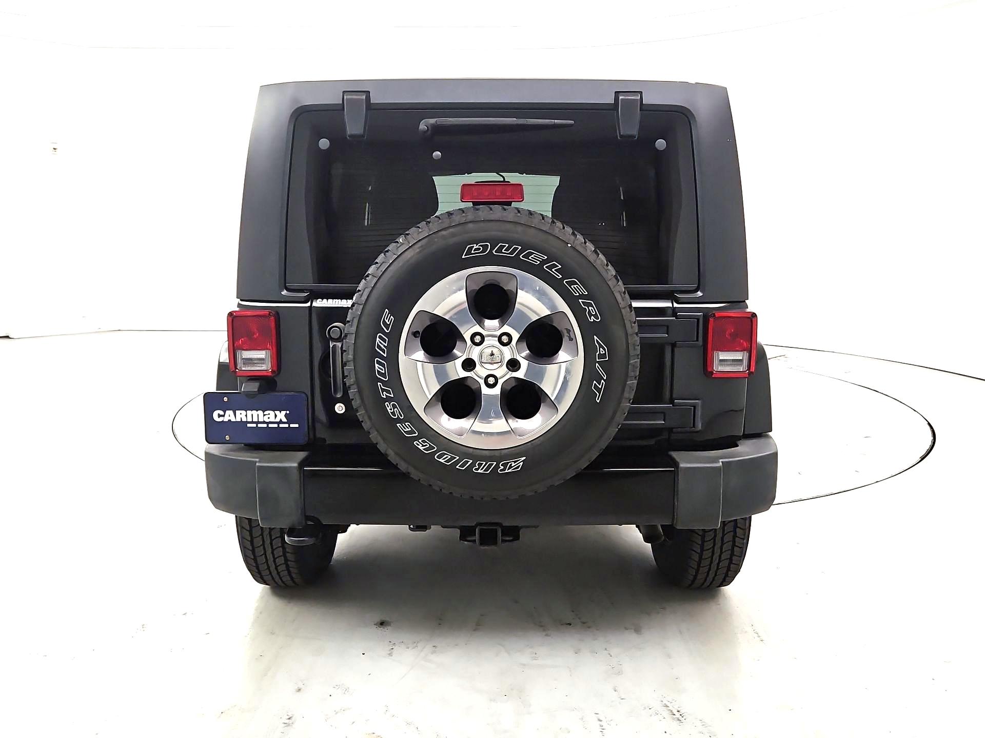 Thumbnail: 2017 Jeep Wrangler - 6