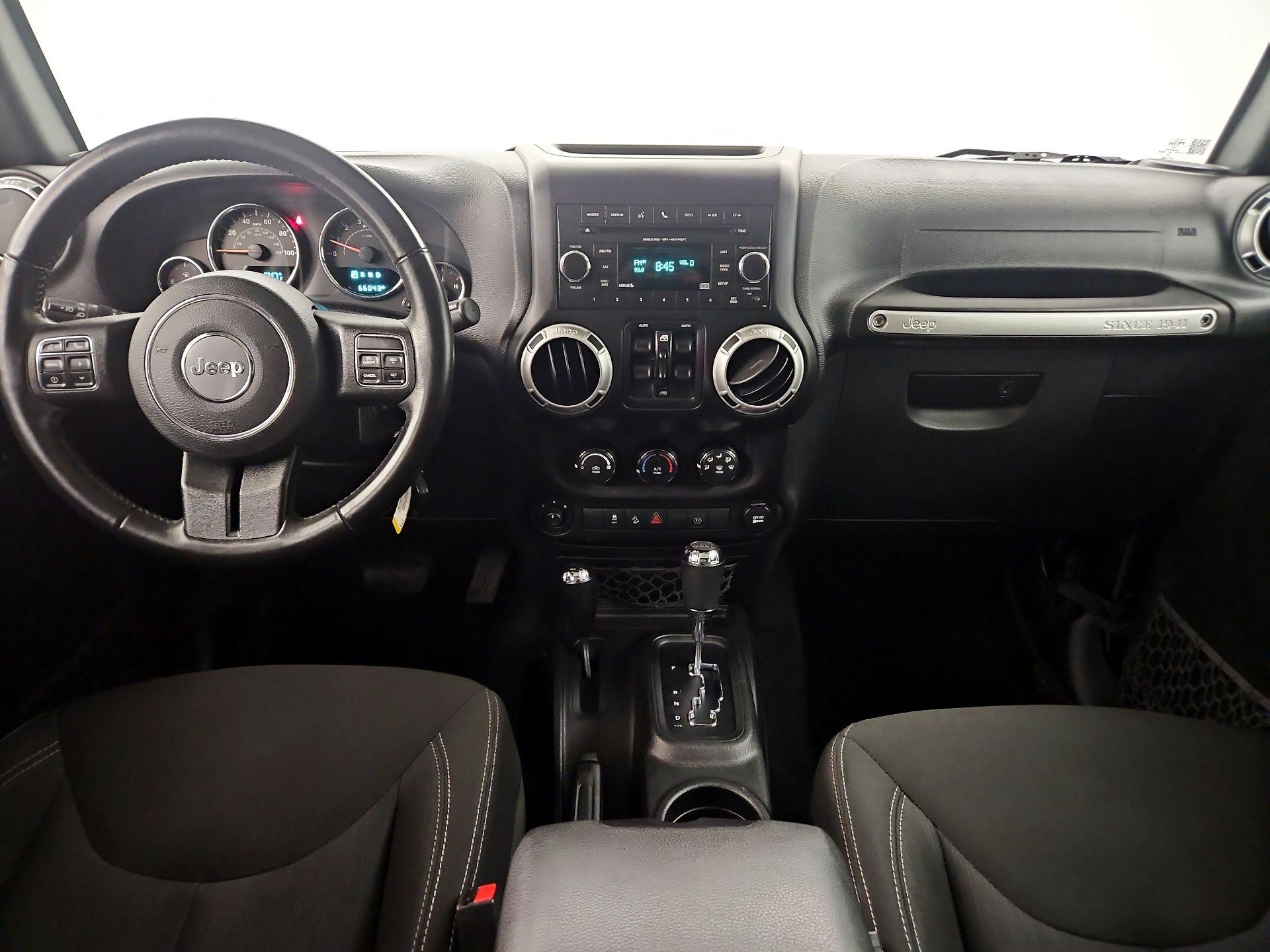 Thumbnail: 2017 Jeep Wrangler - 8