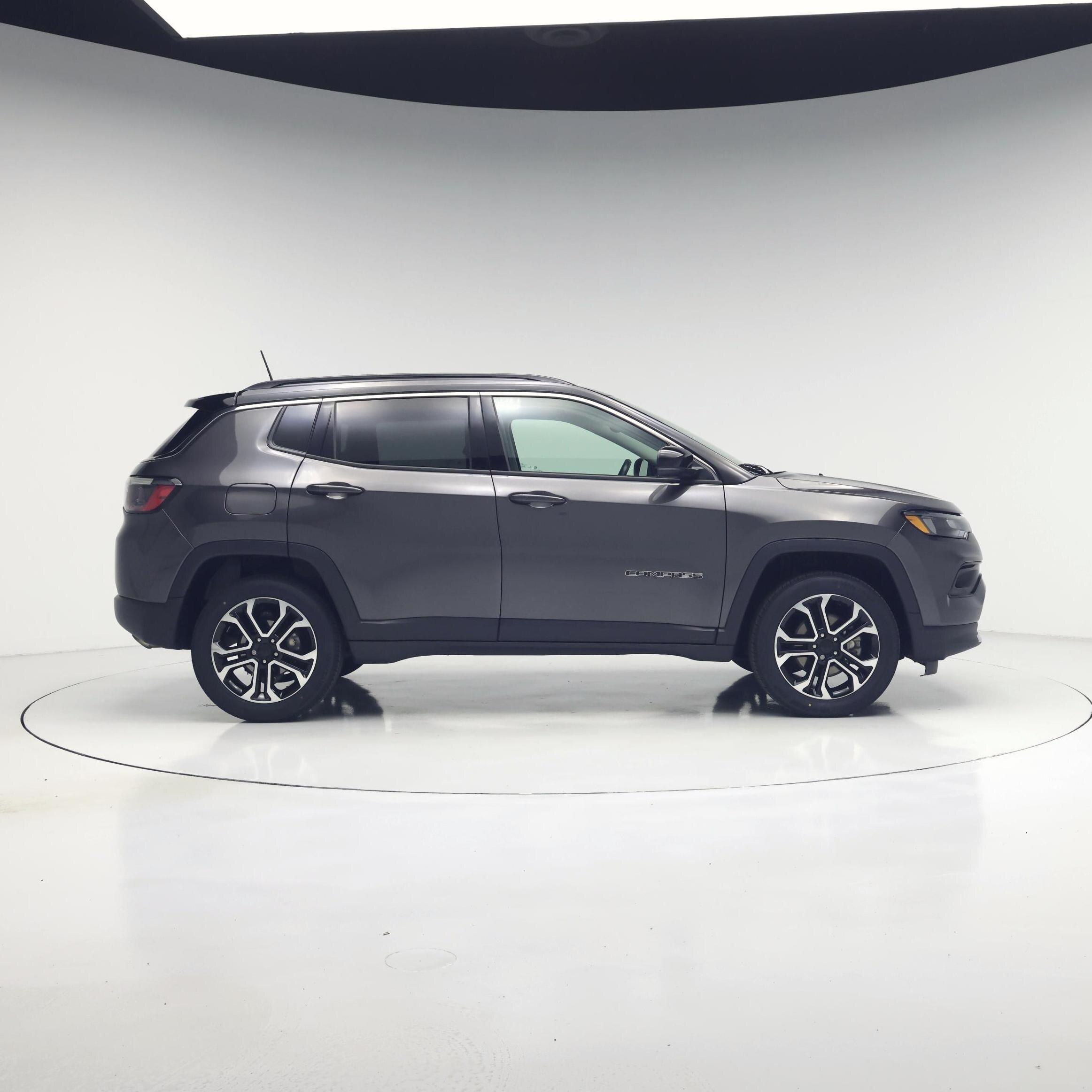 Thumbnail: 2022 Jeep Compass - 7