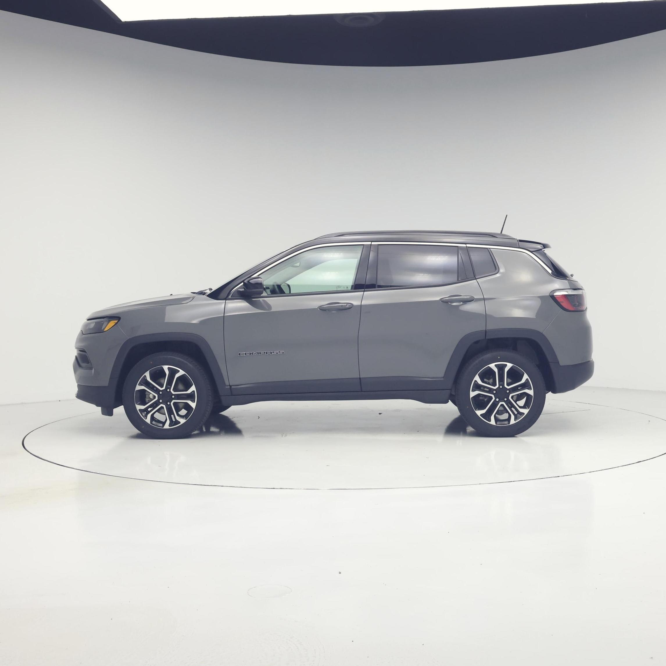 Thumbnail: 2022 Jeep Compass - 3