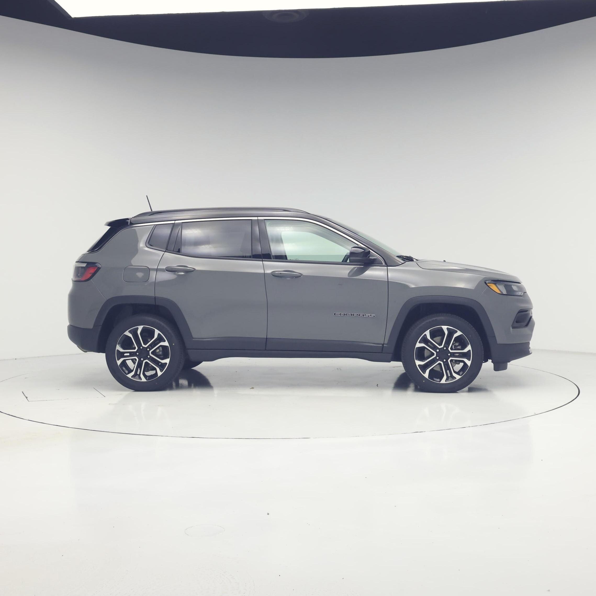 Thumbnail: 2022 Jeep Compass - 7
