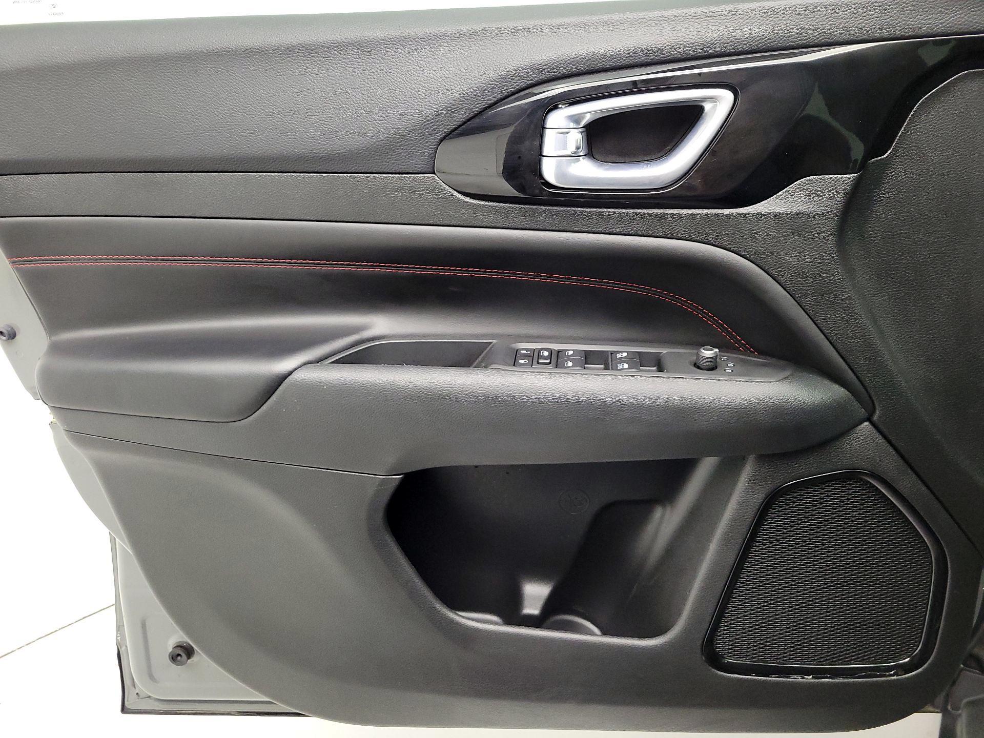 Thumbnail: 2022 Jeep Compass - 12