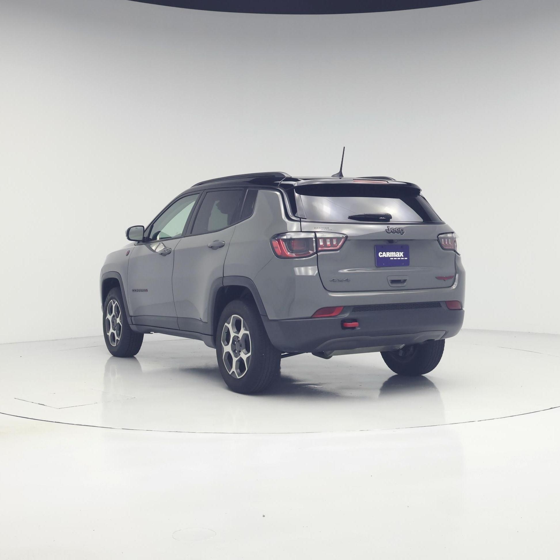 Thumbnail: 2022 Jeep Compass - 2