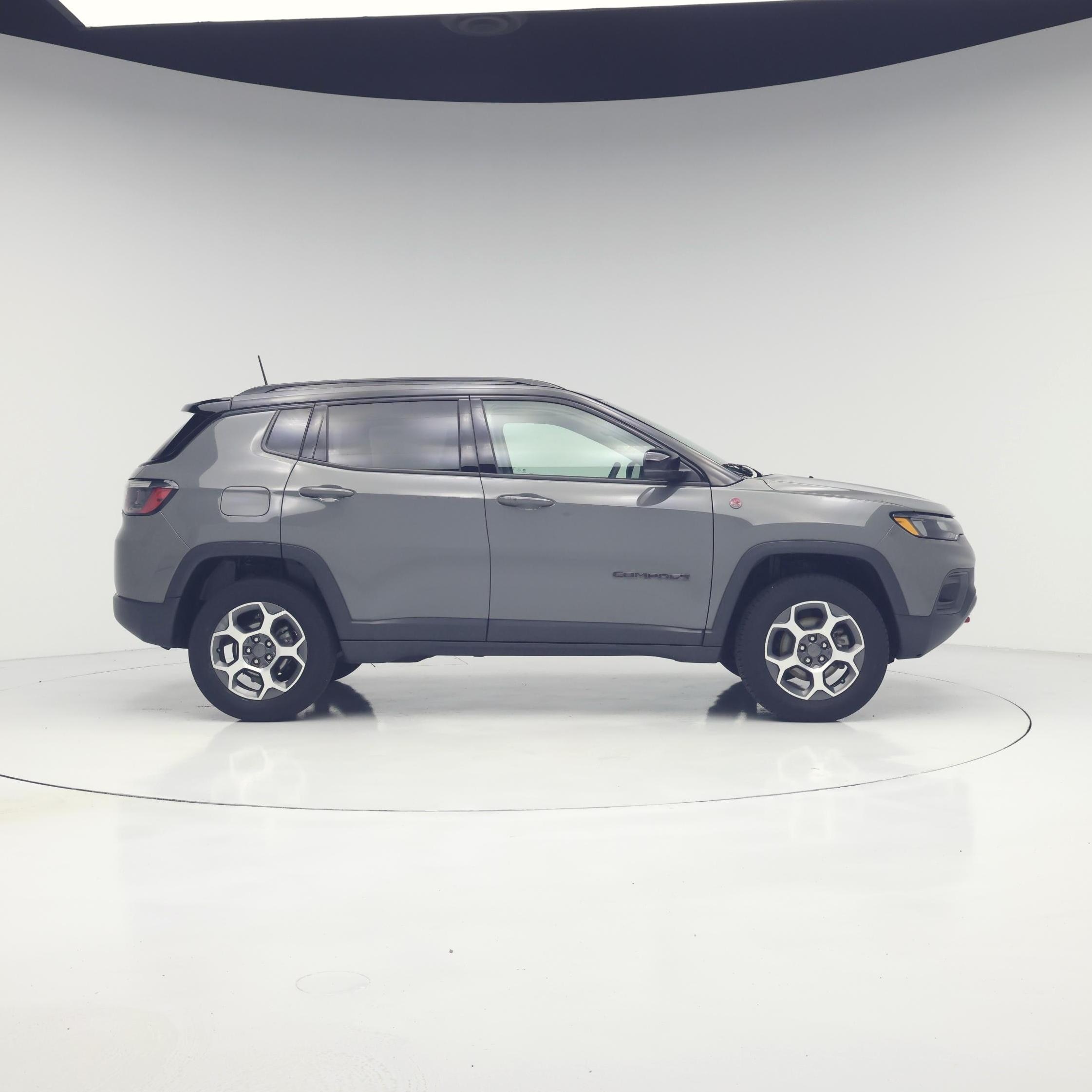 Thumbnail: 2022 Jeep Compass - 7
