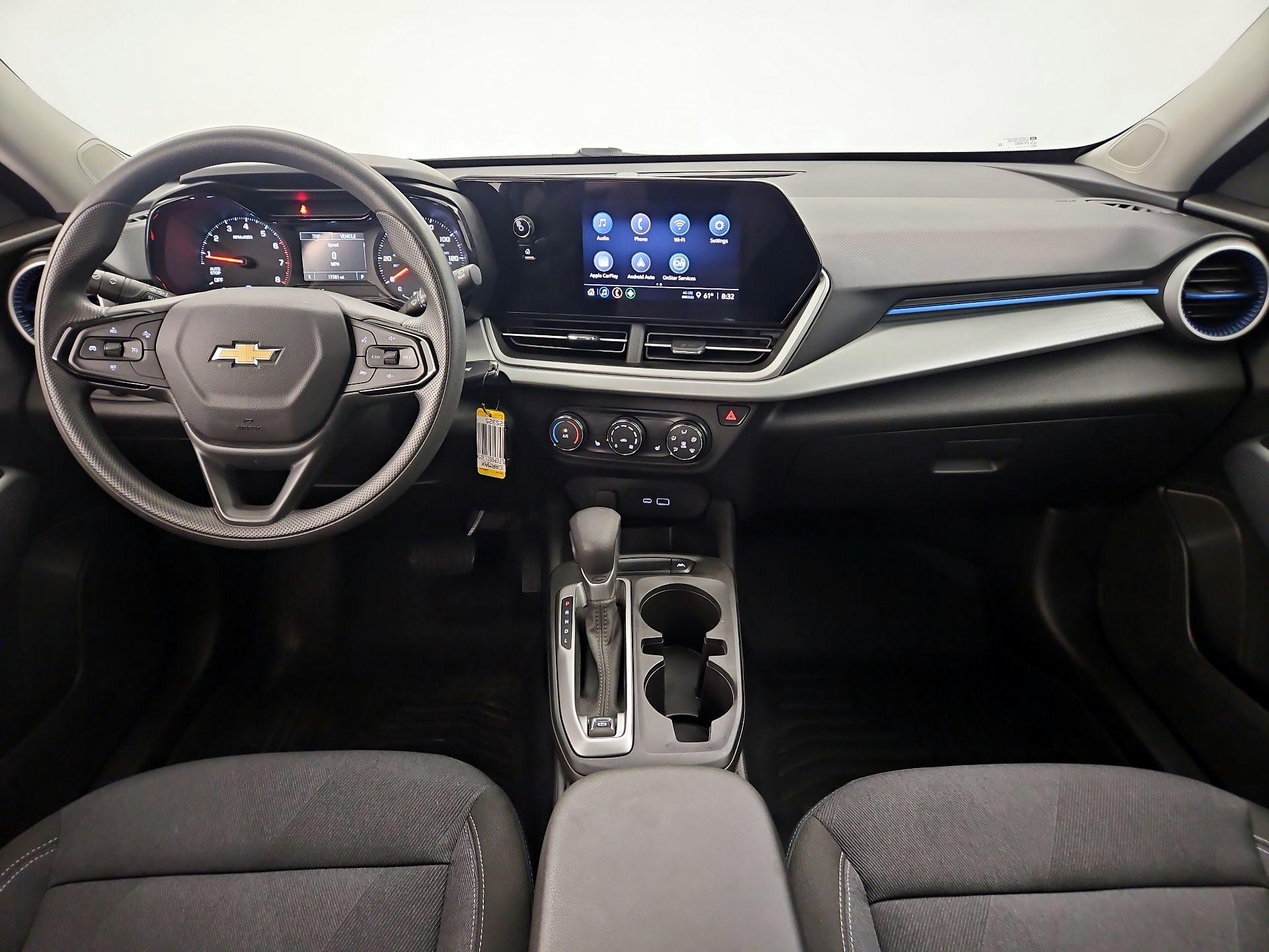 Thumbnail: 2025 Chevrolet Trax - 9