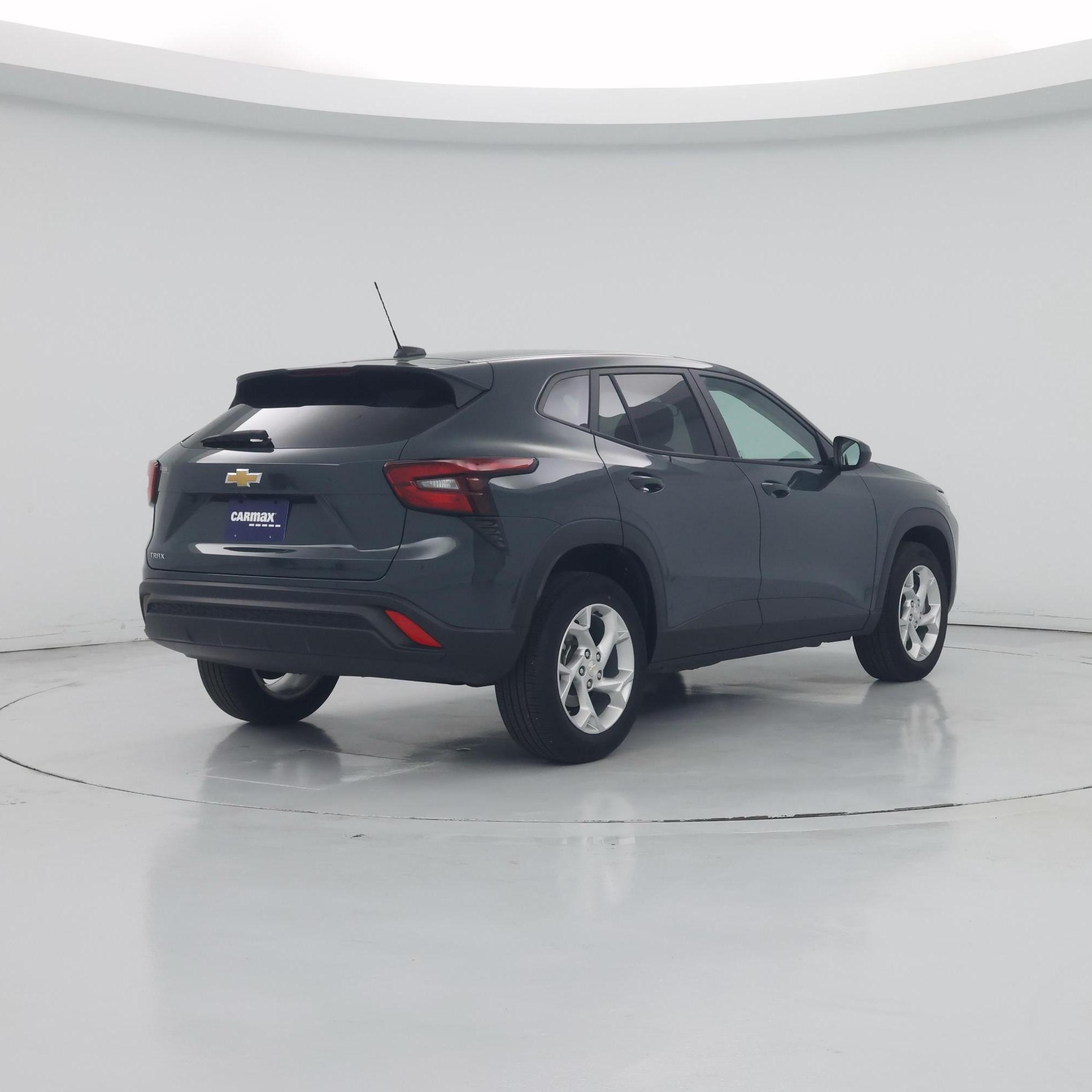 Thumbnail: 2025 Chevrolet Trax - 8