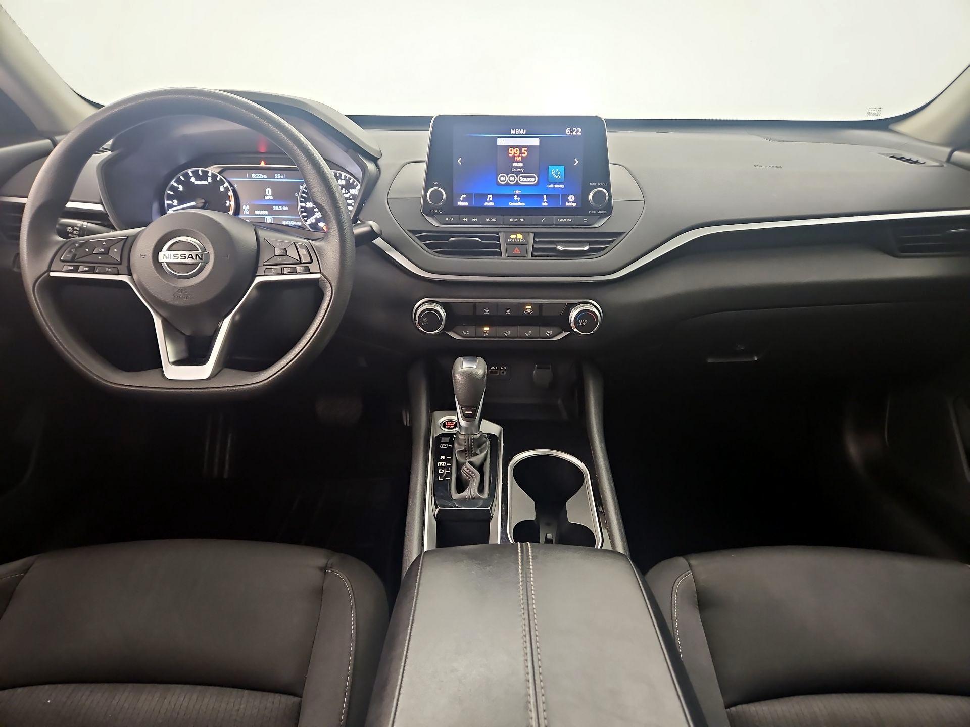 Thumbnail: 2021 Nissan Altima - 9