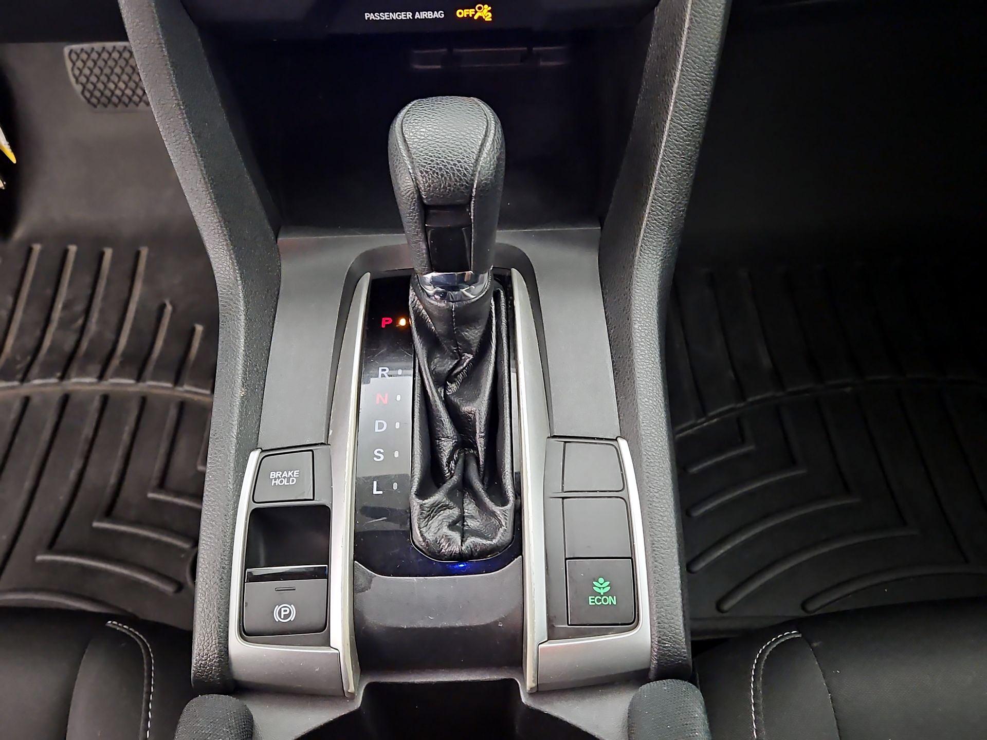 Thumbnail: 2019 Honda Civic - 17