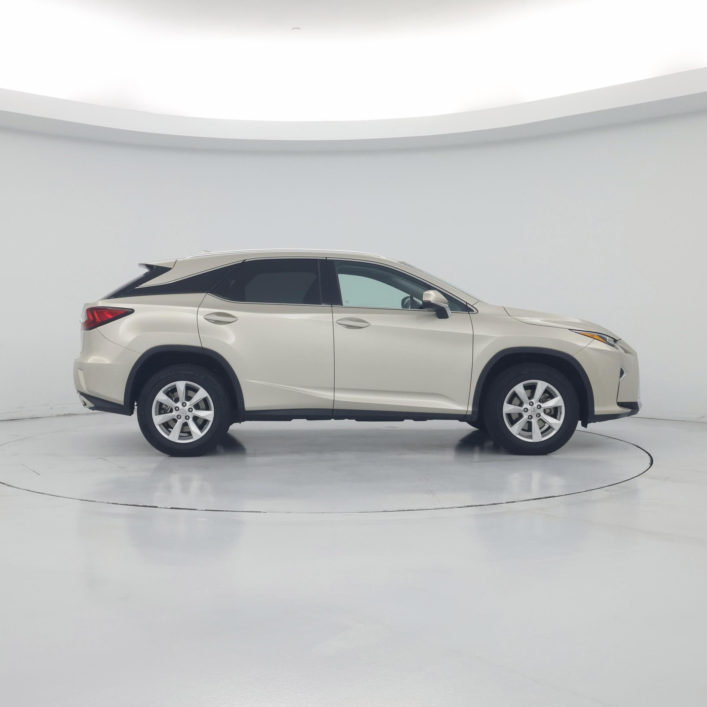 Thumbnail: 2016 Lexus RX - 7