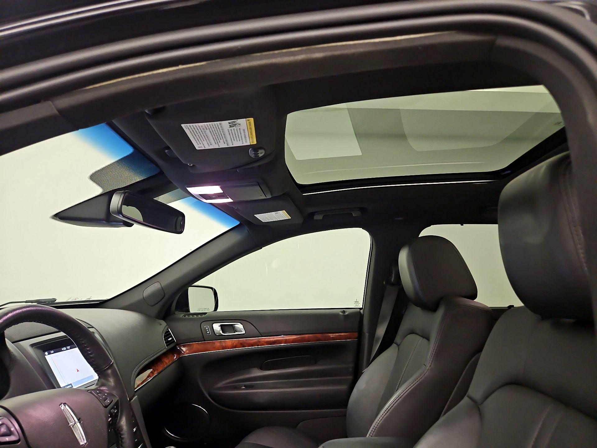 Thumbnail: 2019 Lincoln MKT - 17