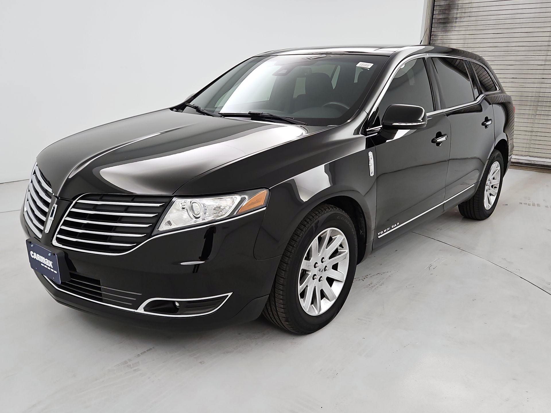 Thumbnail: 2019 Lincoln MKT - 3