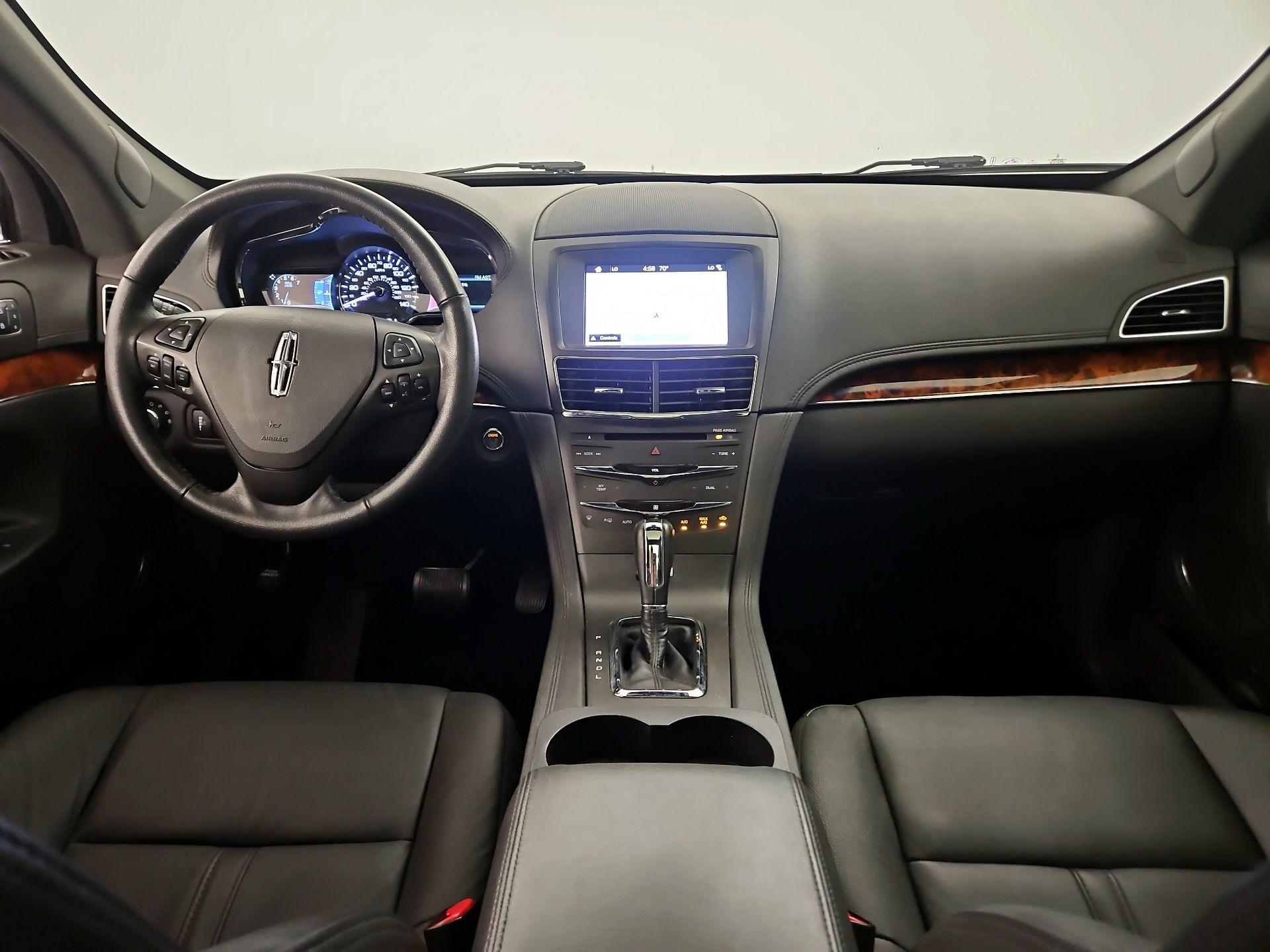 Thumbnail: 2019 Lincoln MKT - 8