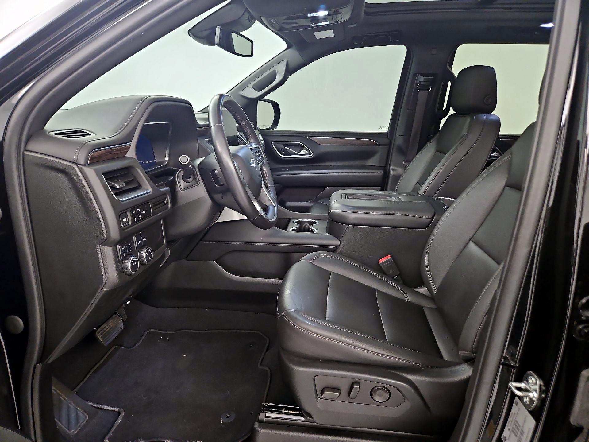 Thumbnail: 2023 Chevrolet Tahoe - 9