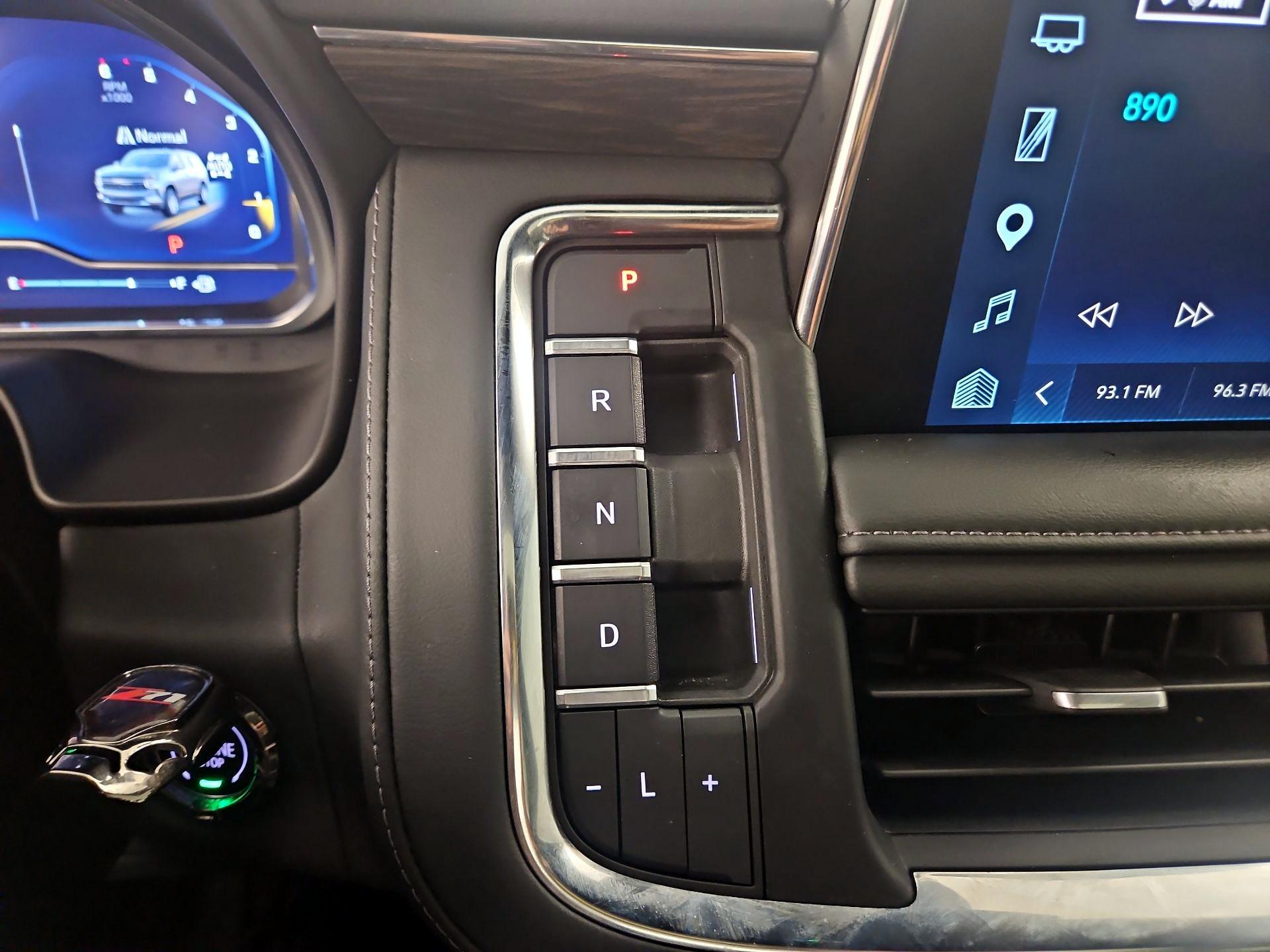 Thumbnail: 2023 Chevrolet Tahoe - 15