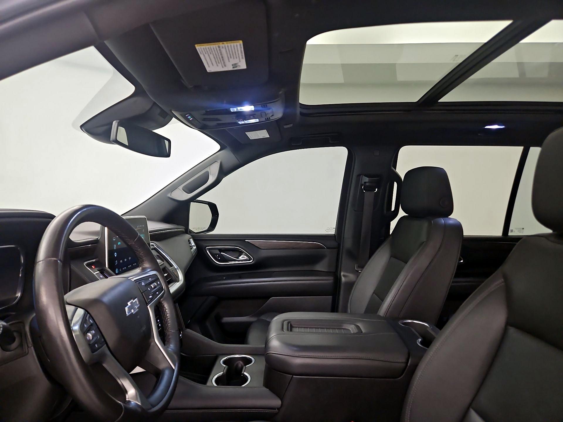 Thumbnail: 2023 Chevrolet Tahoe - 17